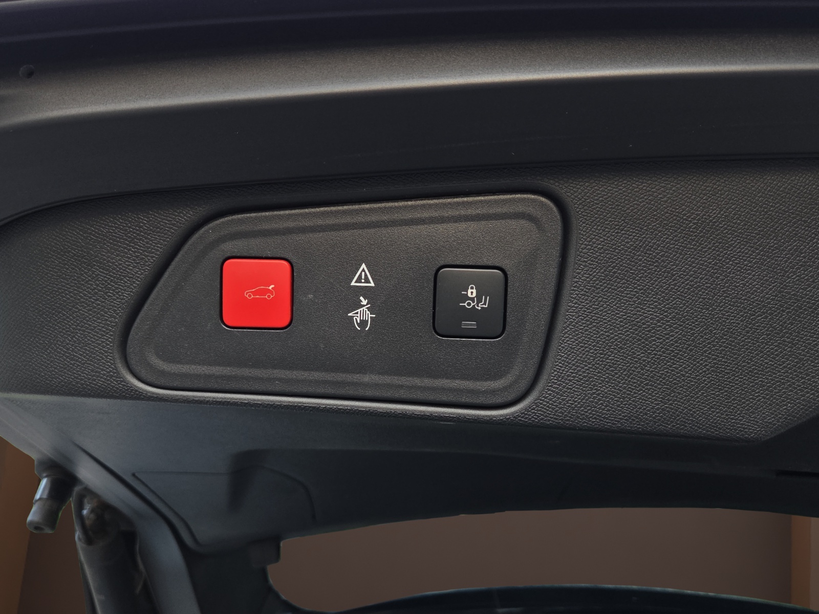 PEUGEOT 3008 1.6 BlueHDi GT Line EAT-image-10
