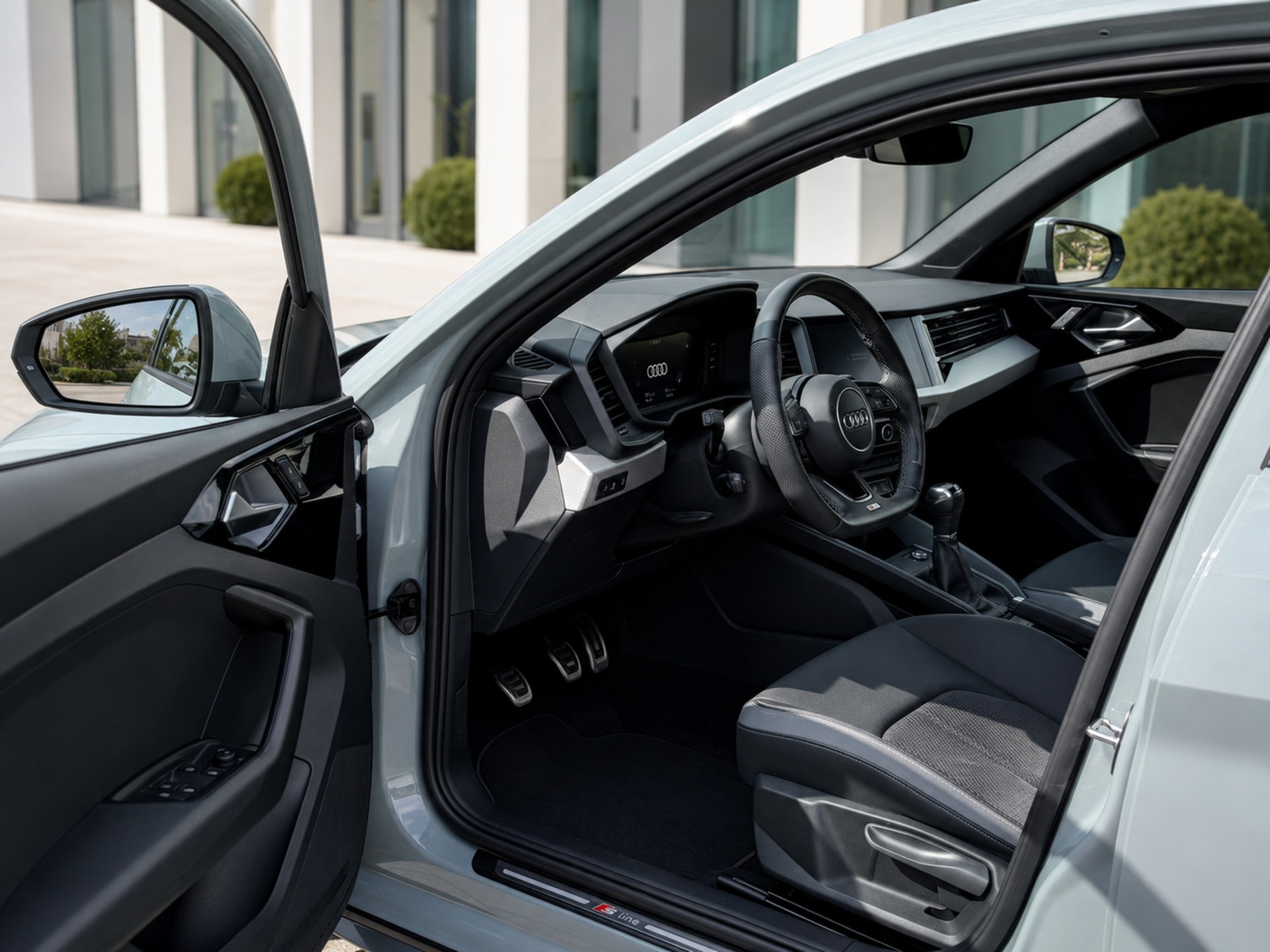 AUDI 1.0 25 TFSI S-Line-image-9