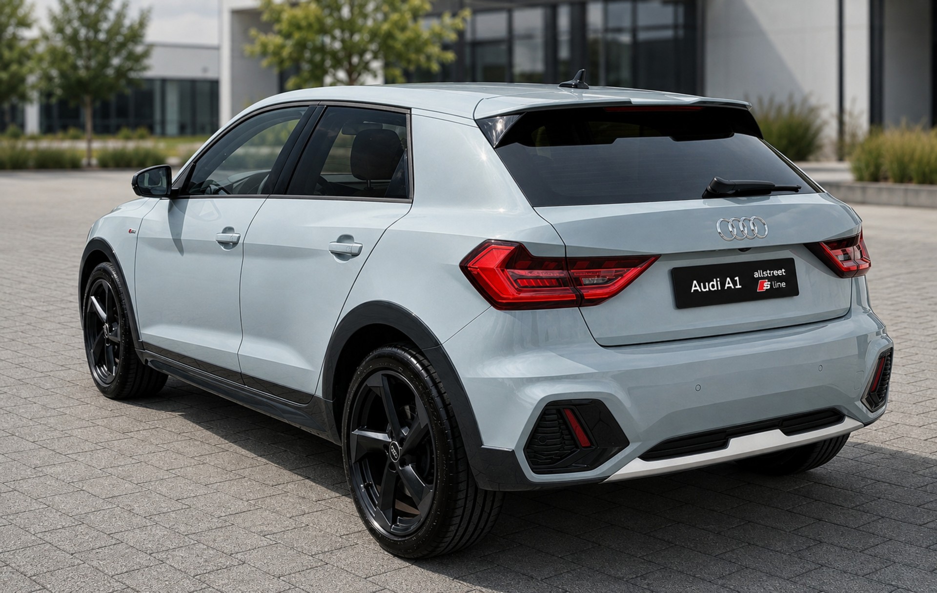 AUDI 1.0 25 TFSI S-Line-image-4