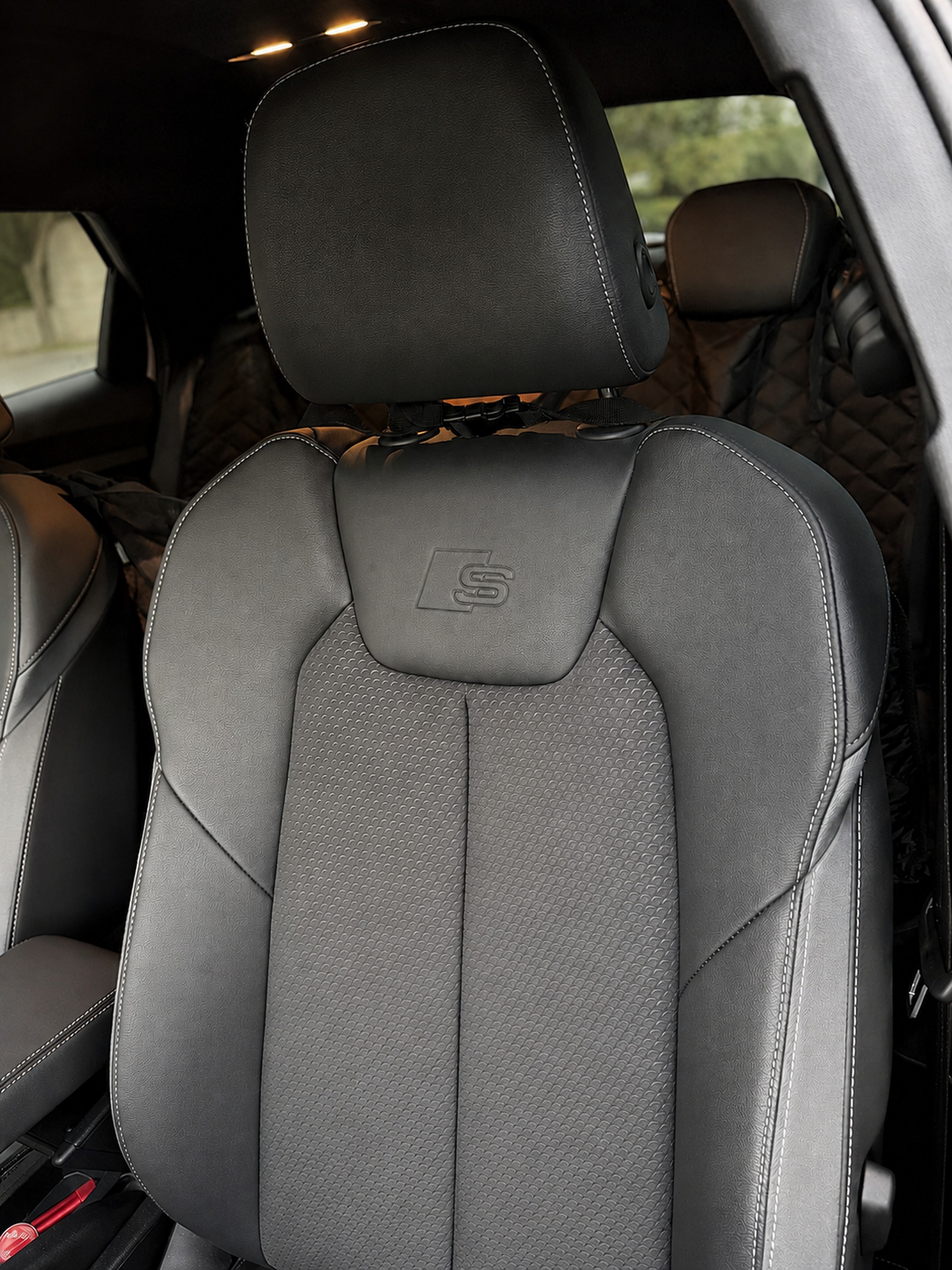 AUDI 25 TFSI Allstreet S-Line mit Garantie-image-13