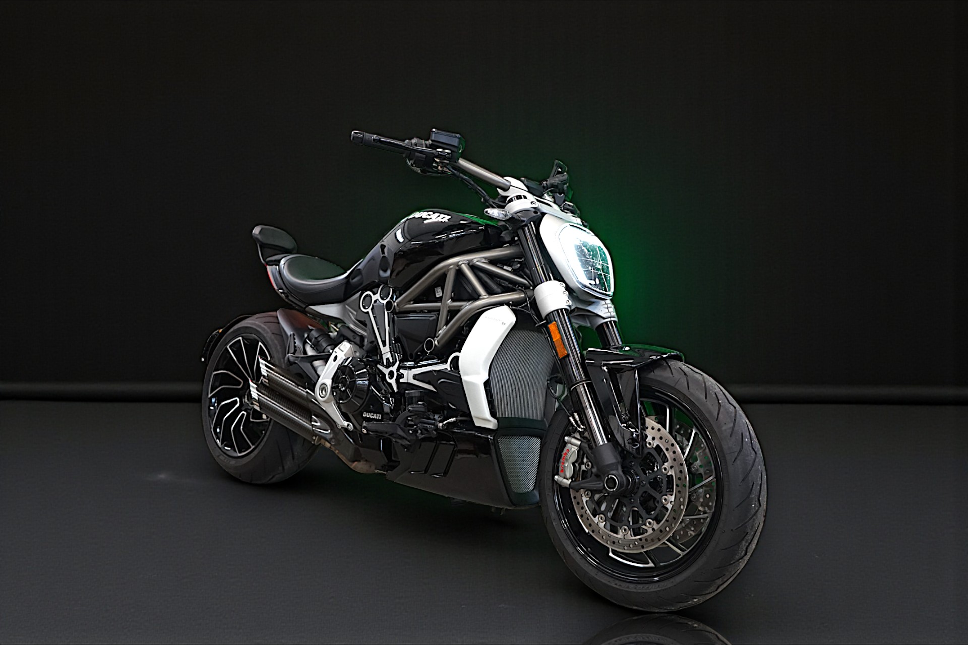 DUCATI XDiavel 1260 S-image-5
