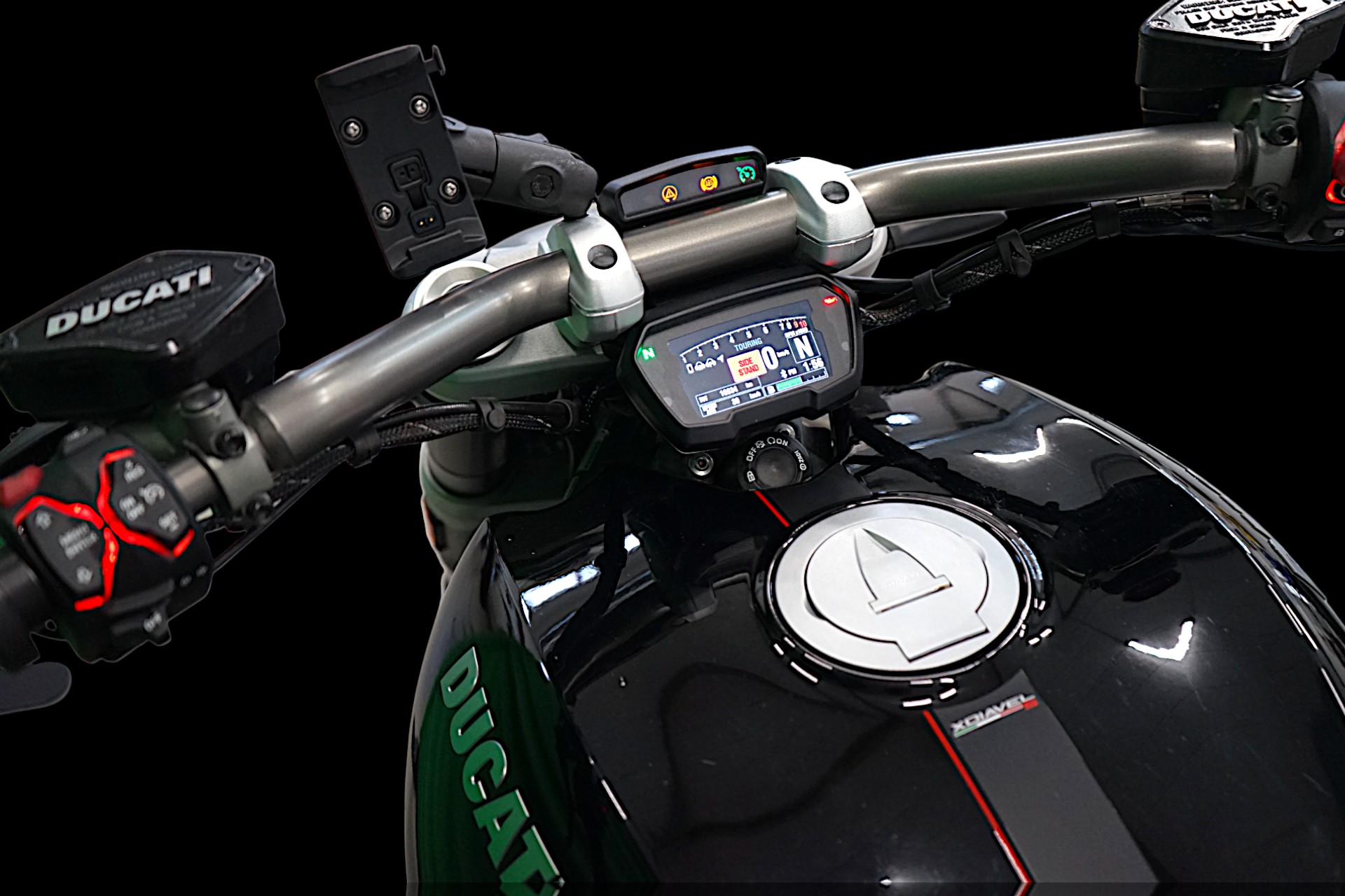 DUCATI XDiavel 1260 S-image-9
