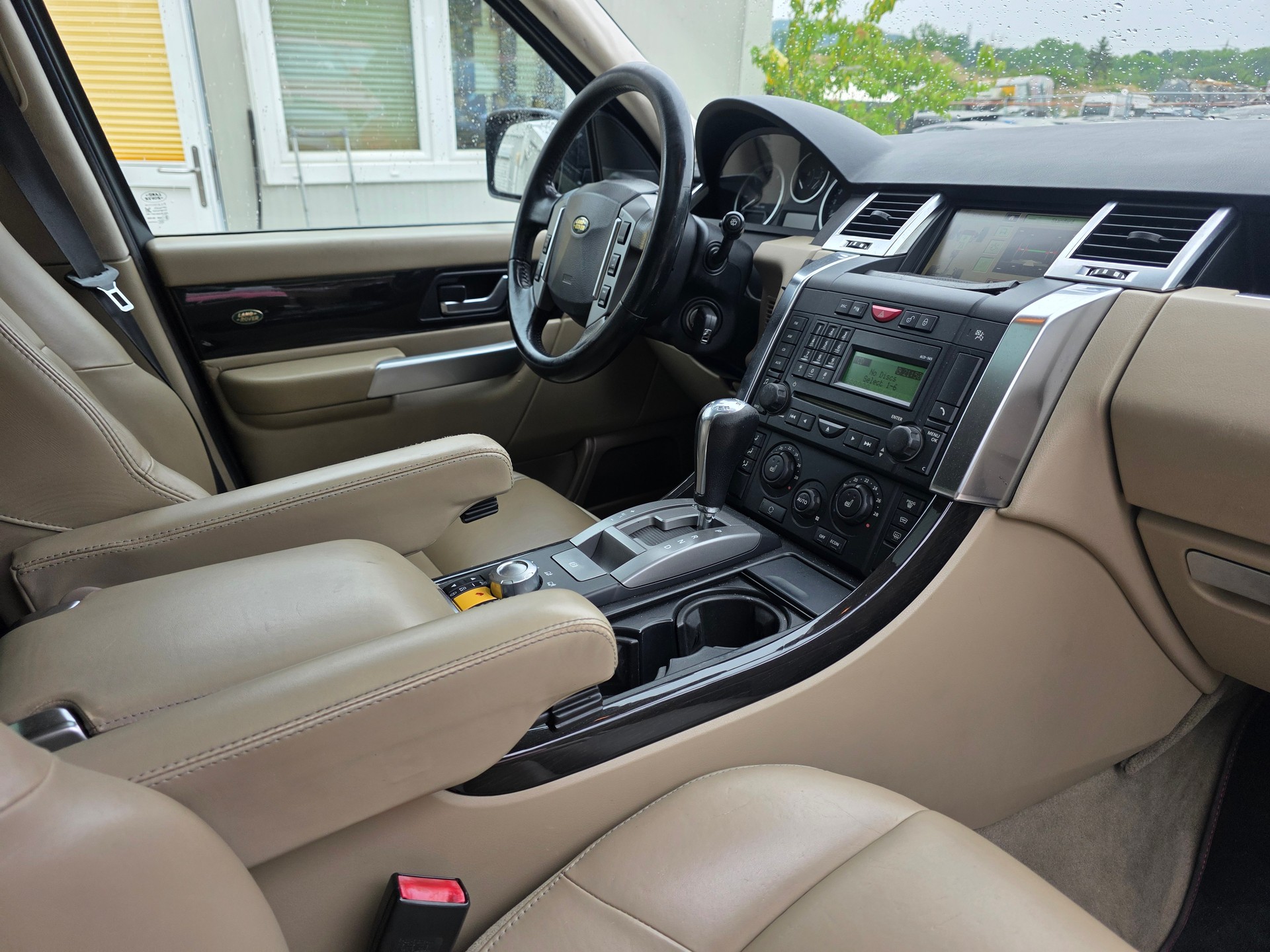 LAND ROVER Range Rover Sport 3.6 Td8 HSE Automatic Motor DEFEKT STARTET NOCH WAR OHNE ÖL-image-14