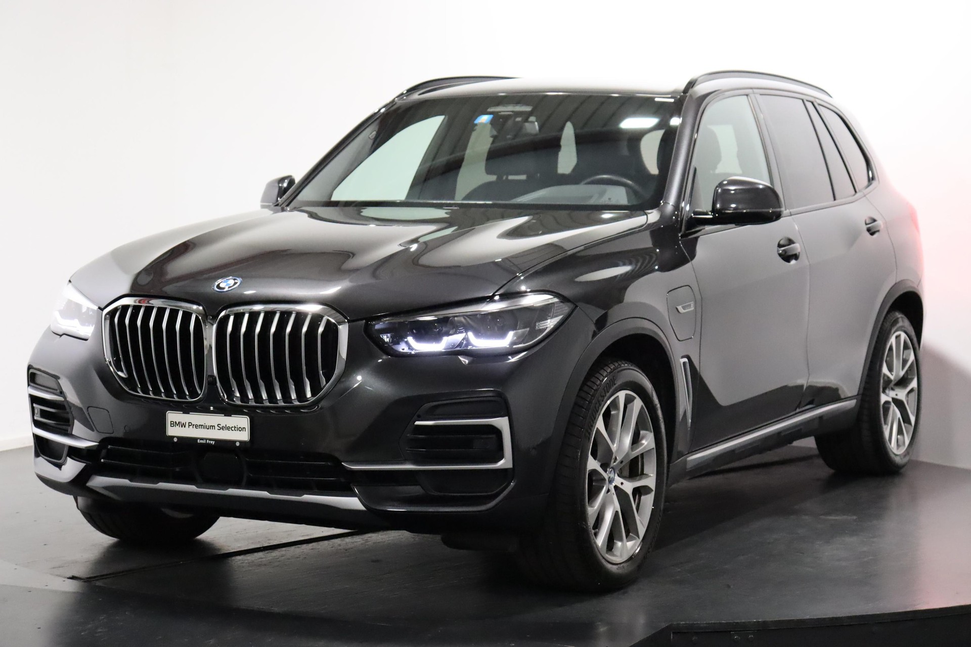 BMW X5 45e xDrive-image-0