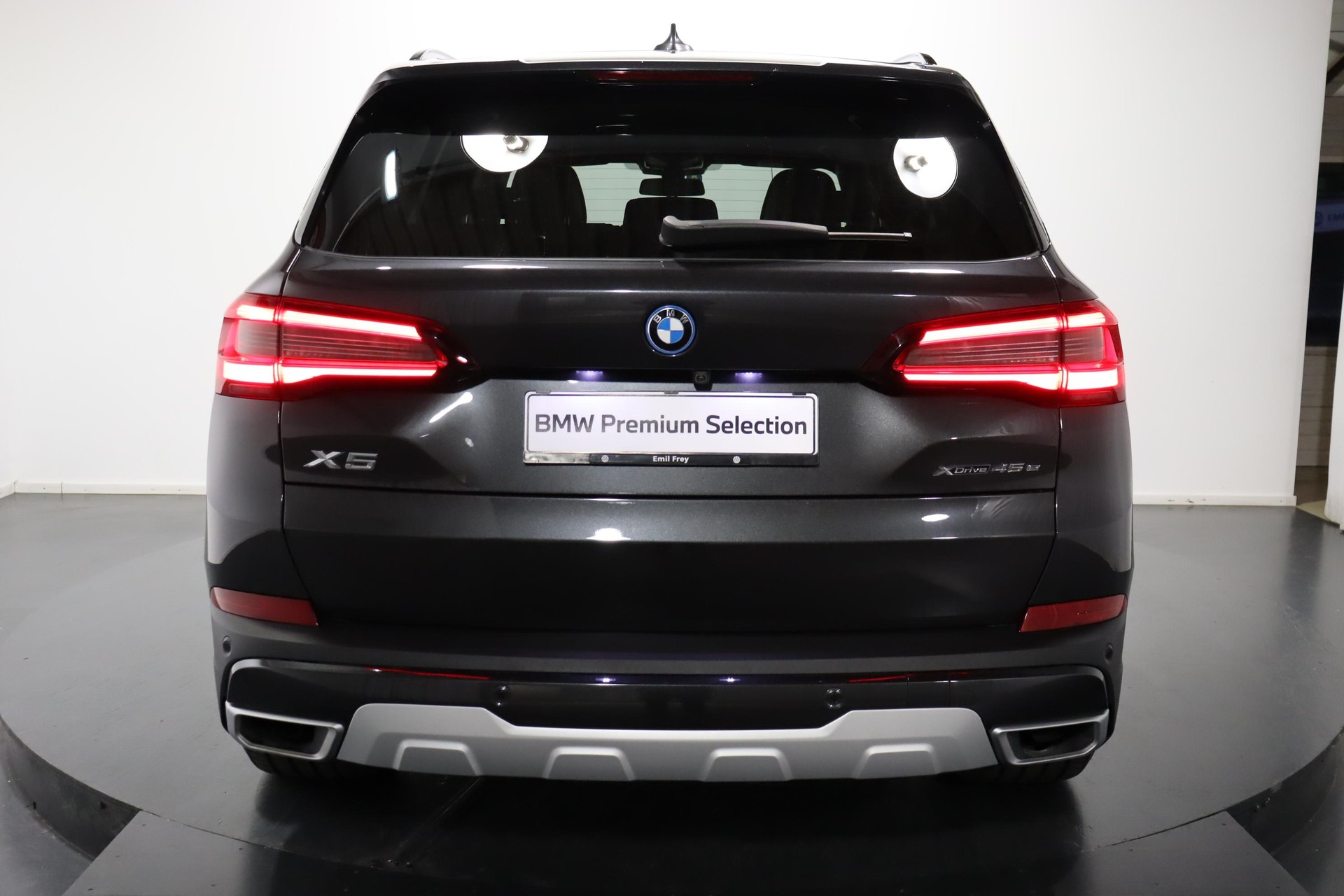 BMW X5 45e xDrive-image-3