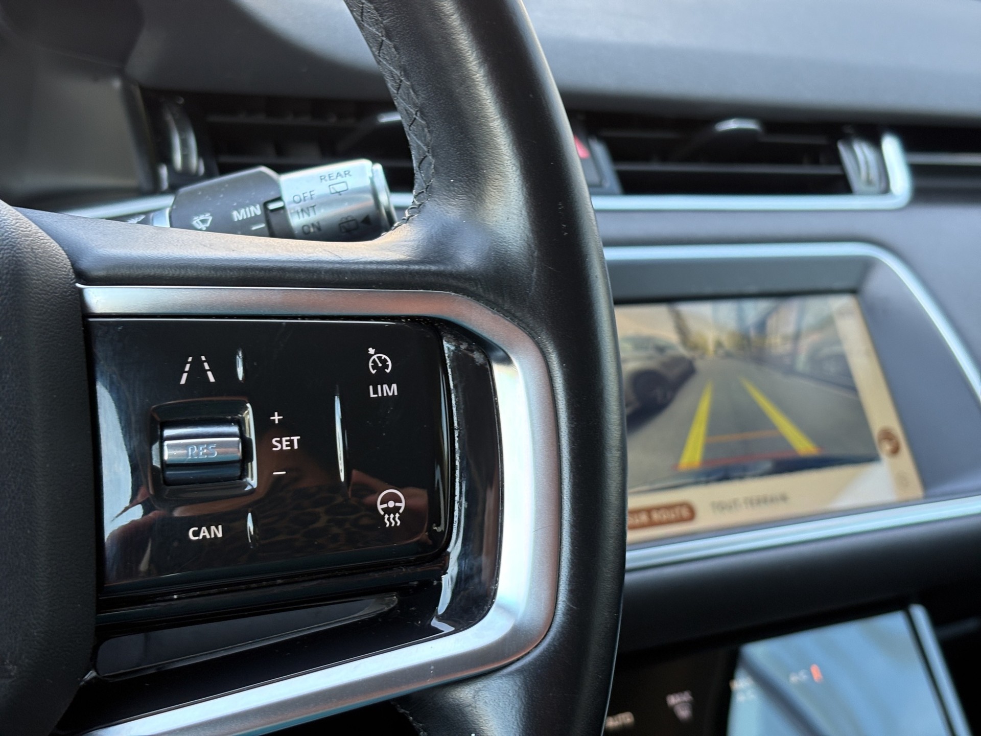 LAND ROVER Range Rover Evoque P 200 MHEV AT9-image-26