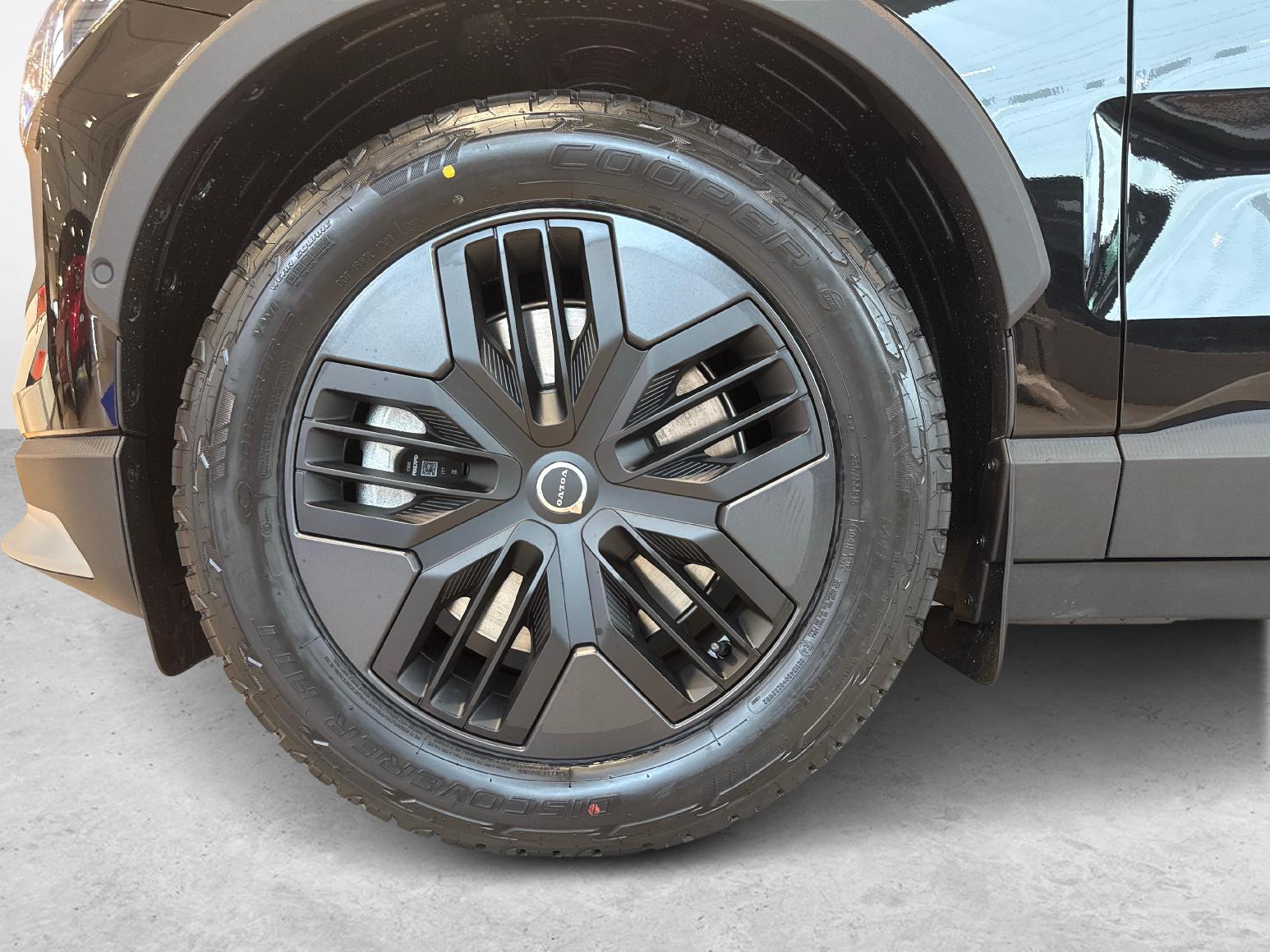 VOLVO EX30 CC P8 Ultra AWD-image-14