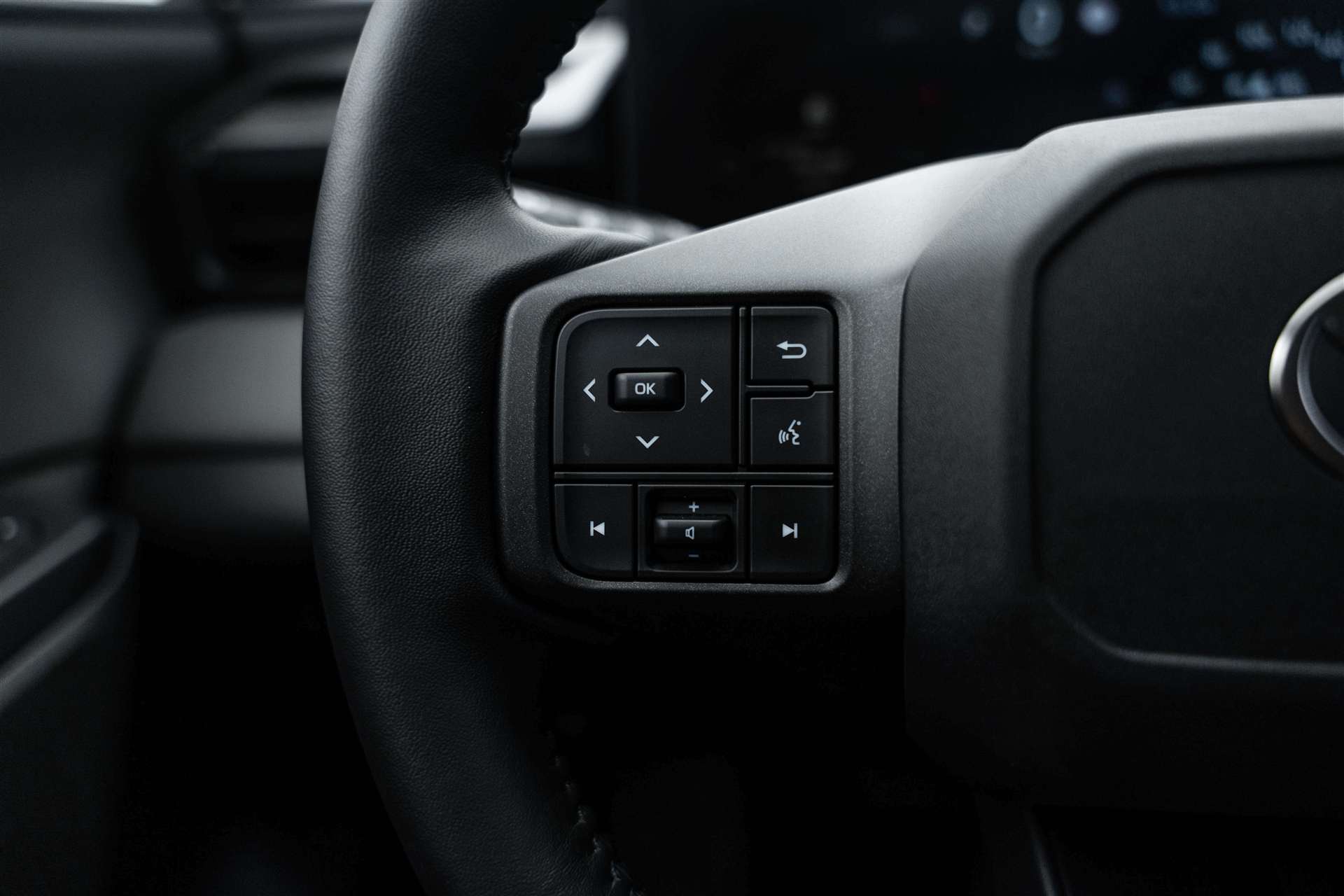 TOYOTA TOYOTA RAV-4 2.5 HSD Trend AWD e-CVT Automat-image-15