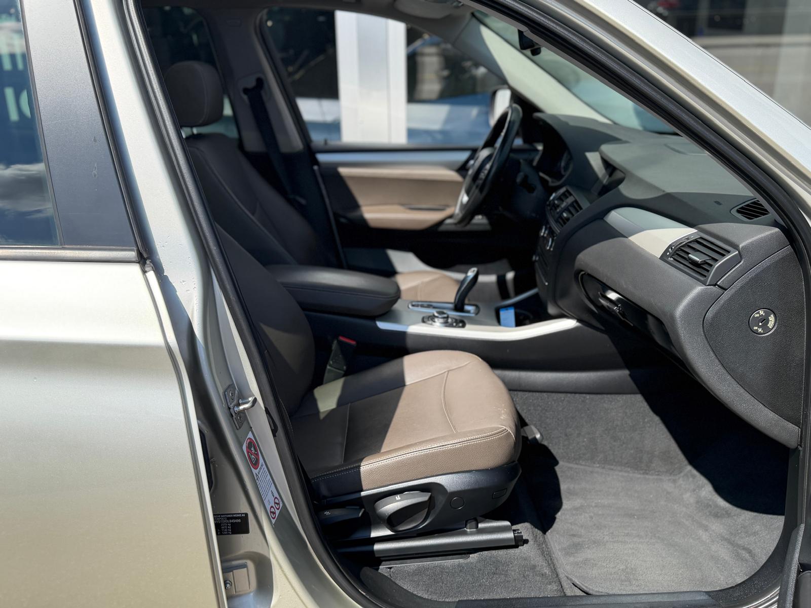 BMW X3 xDrive 30d Steptronic-image-11
