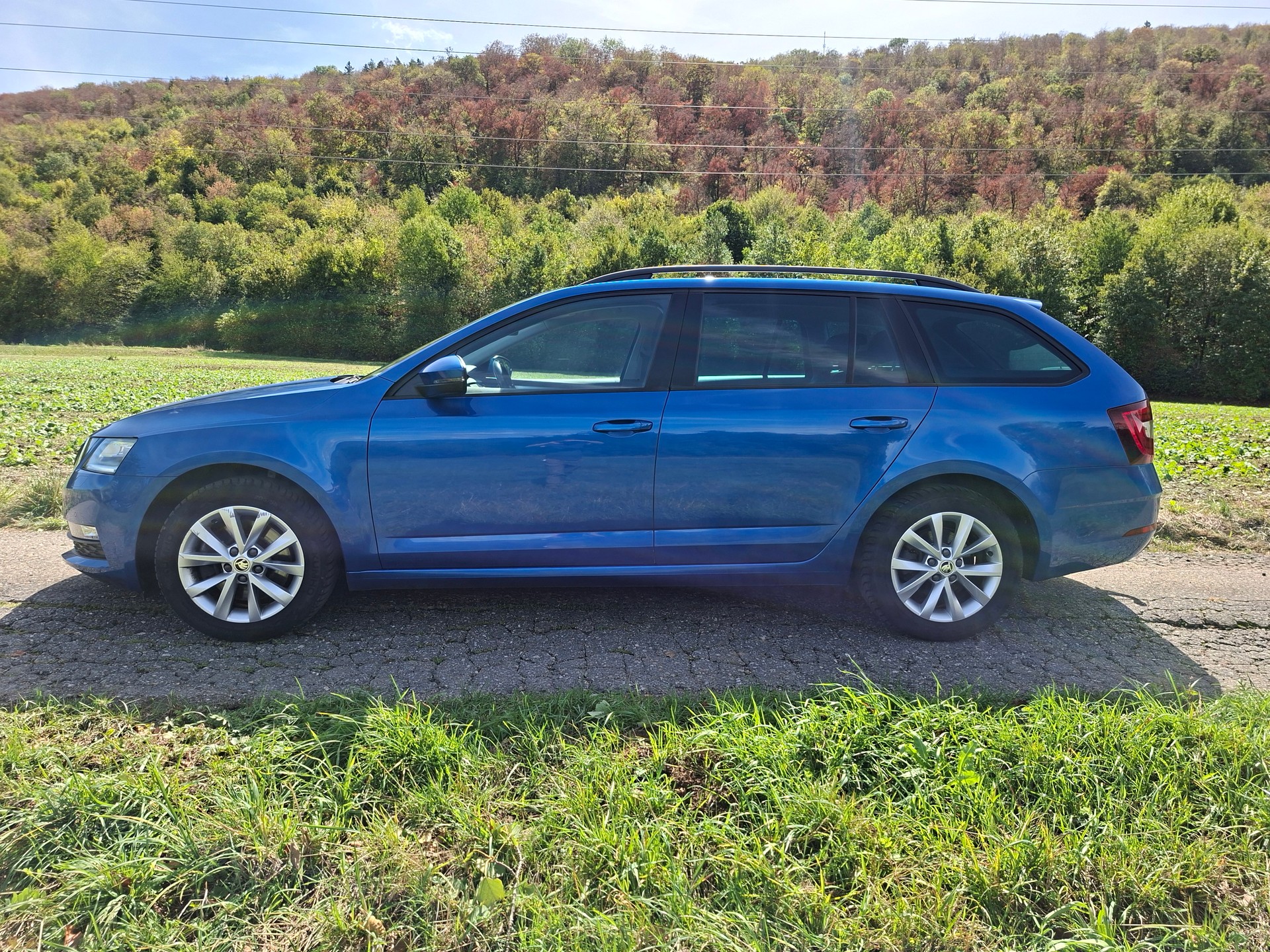 SKODA Octavia Combi 2.0 TDI Style 4x4 DSG-showroom-element-1