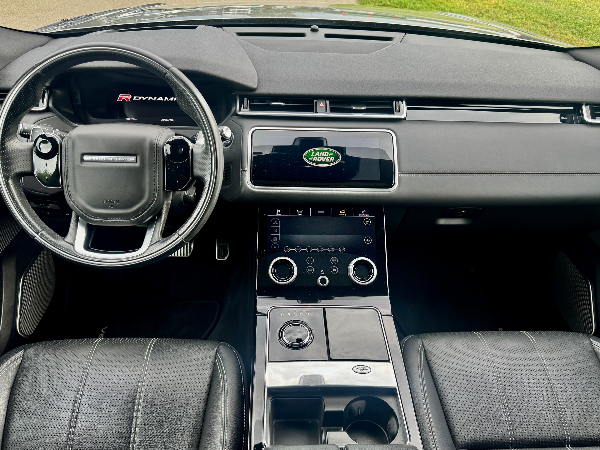LAND ROVER Range Rover Velar R-Dynamic D 300 HSE Automatic-image-13