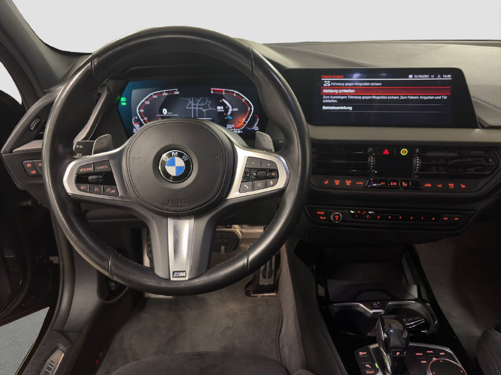 BMW 120d xDrive SAG-image-10