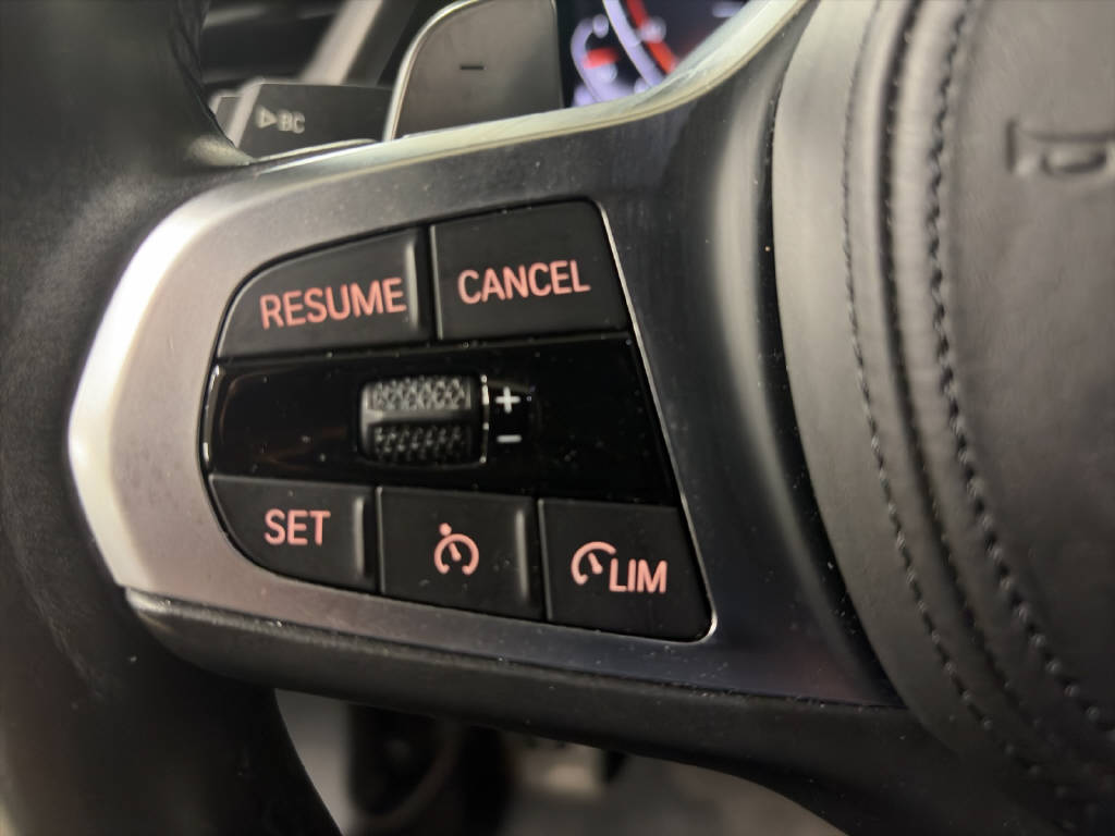 BMW 120d xDrive SAG-image-16