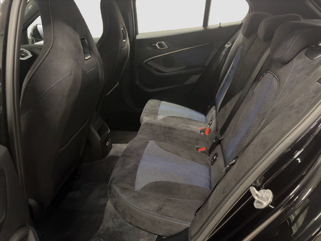 BMW 120d xDrive SAG-image-12