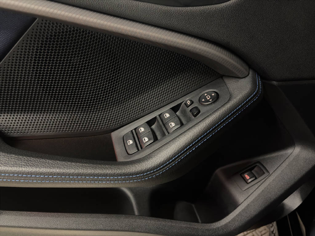 BMW 120d xDrive SAG-image-11