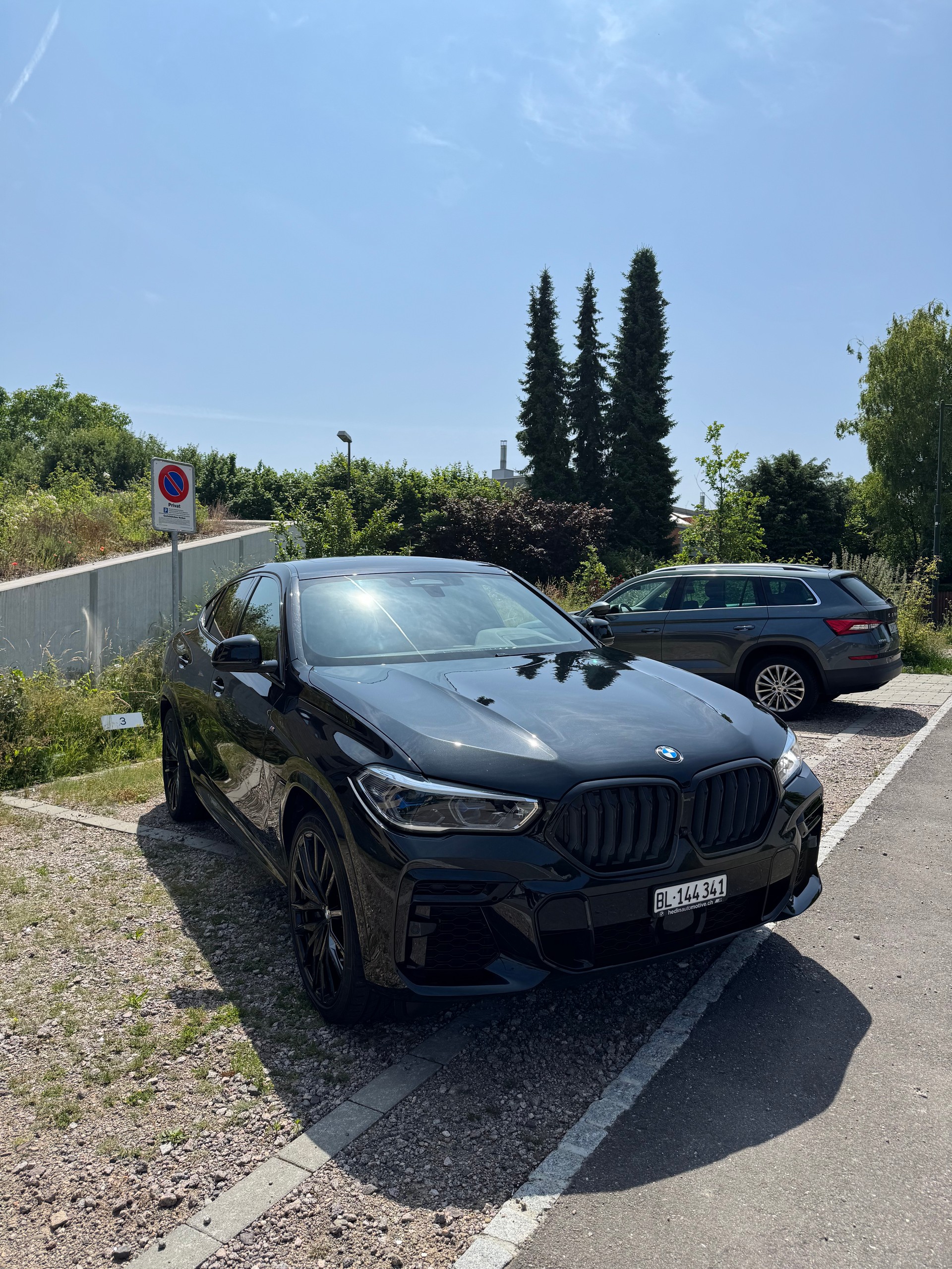 BMW M50i-image-5
