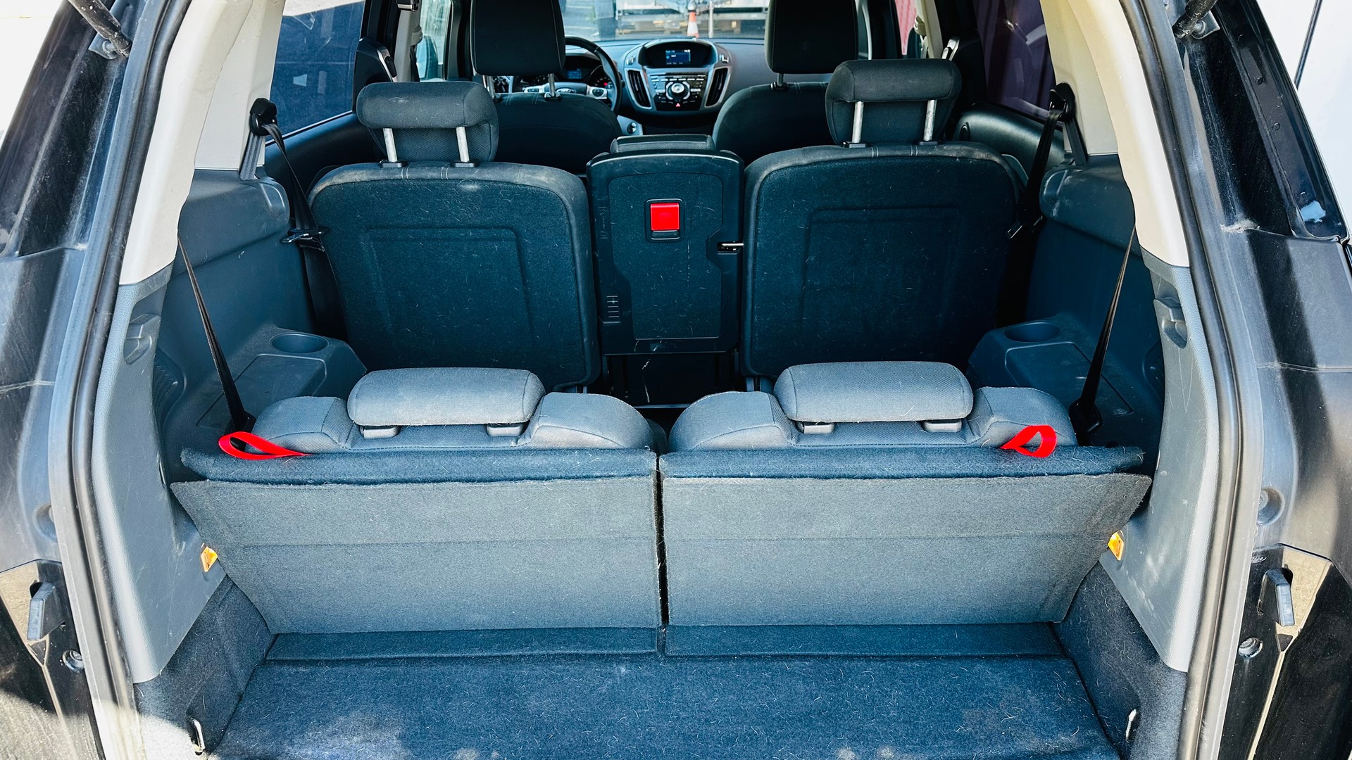 FORD Grand C-Max 1.6 SCTi Titanium-image-11