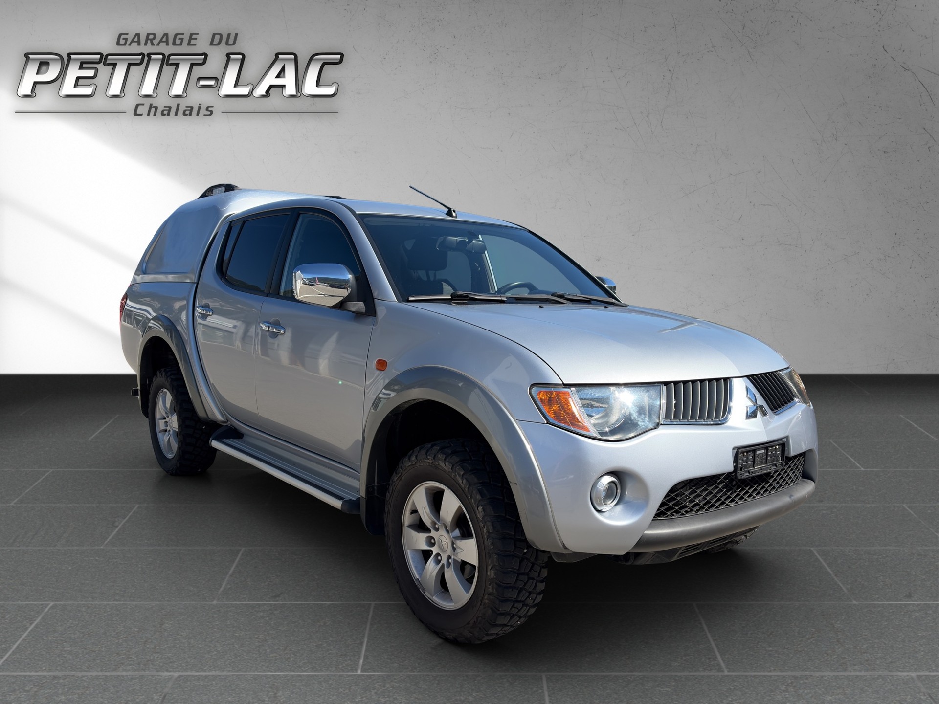 MITSUBISHI L 200 2.5 DID Intense Double Cab