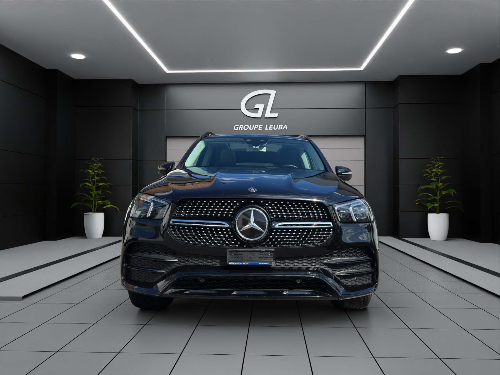 MERCEDES-BENZ GLE 350de AMG Line 4Matic-showroom-element-1