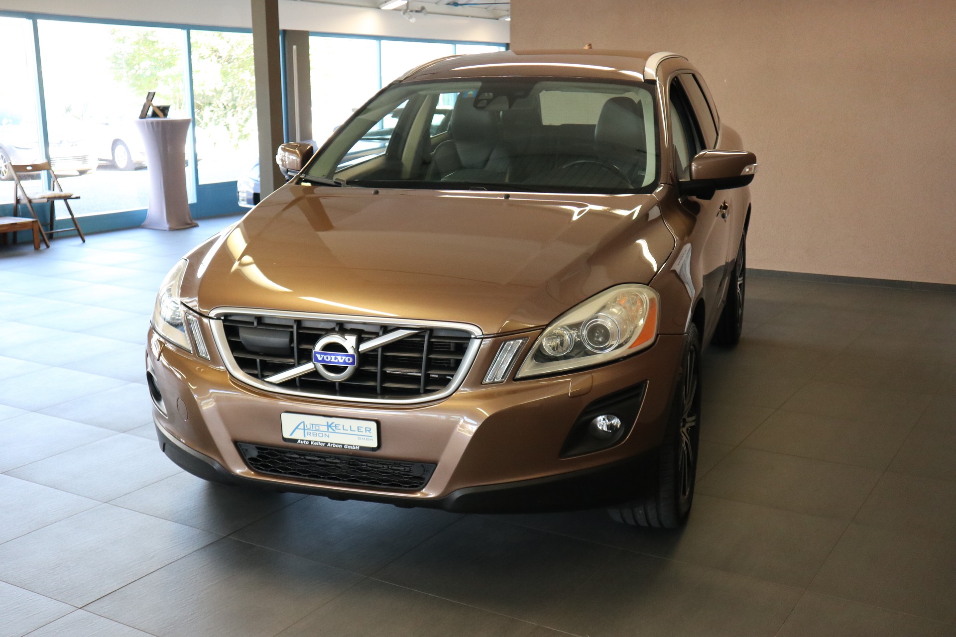 VOLVO XC60 D5 AWD Summum Geartronic-image-3