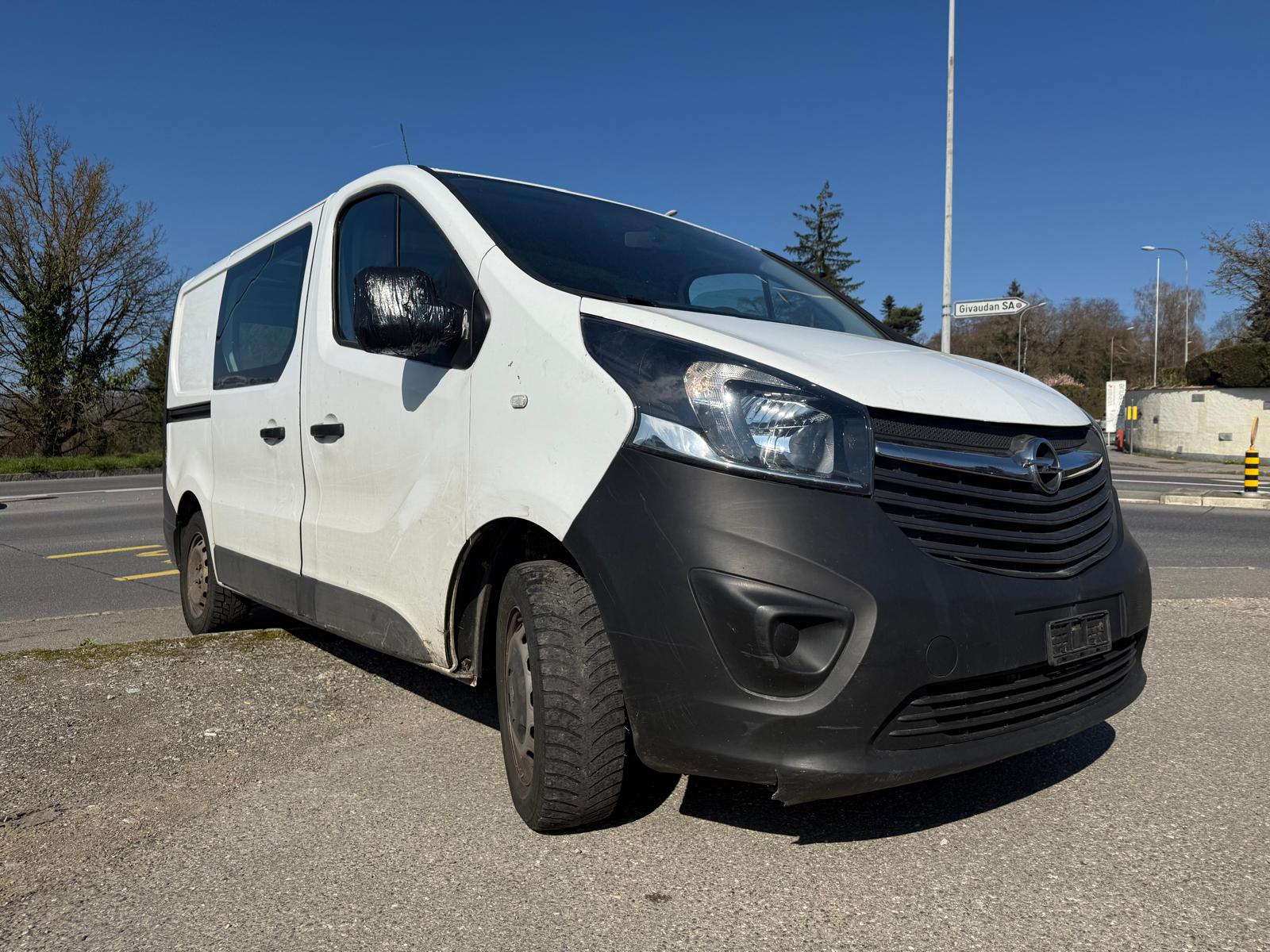 OPEL Vivaro 1.6 CDTI 2.7t L1H1-image-1