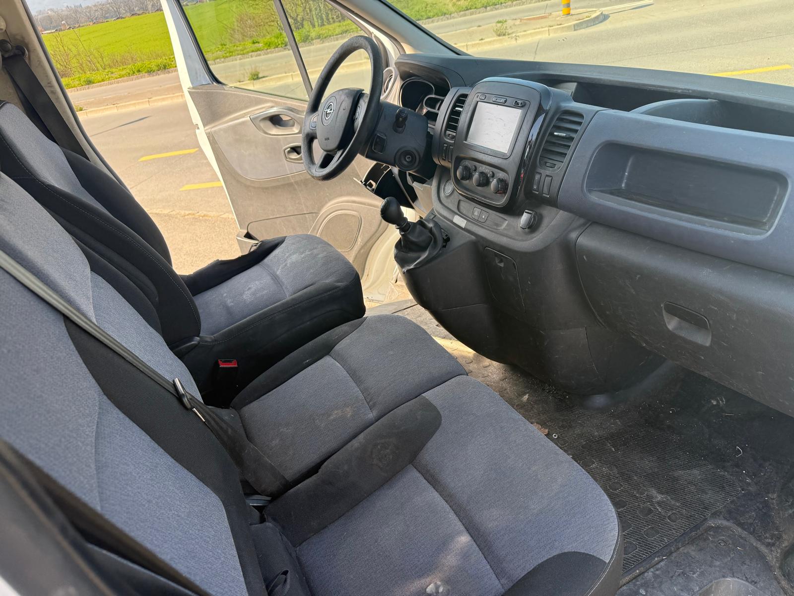 OPEL Vivaro 1.6 CDTI 2.7t L1H1-image-8
