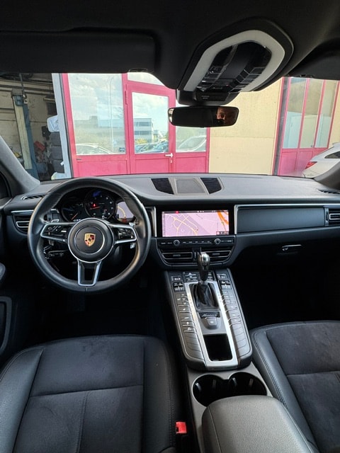 PORSCHE Macan PDK-image-11
