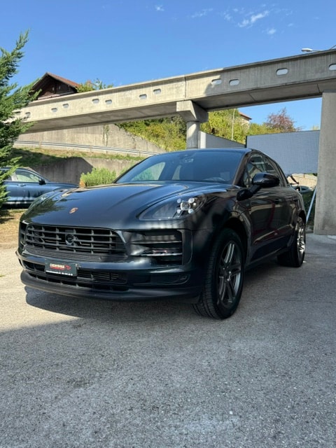PORSCHE Macan PDK-image-1