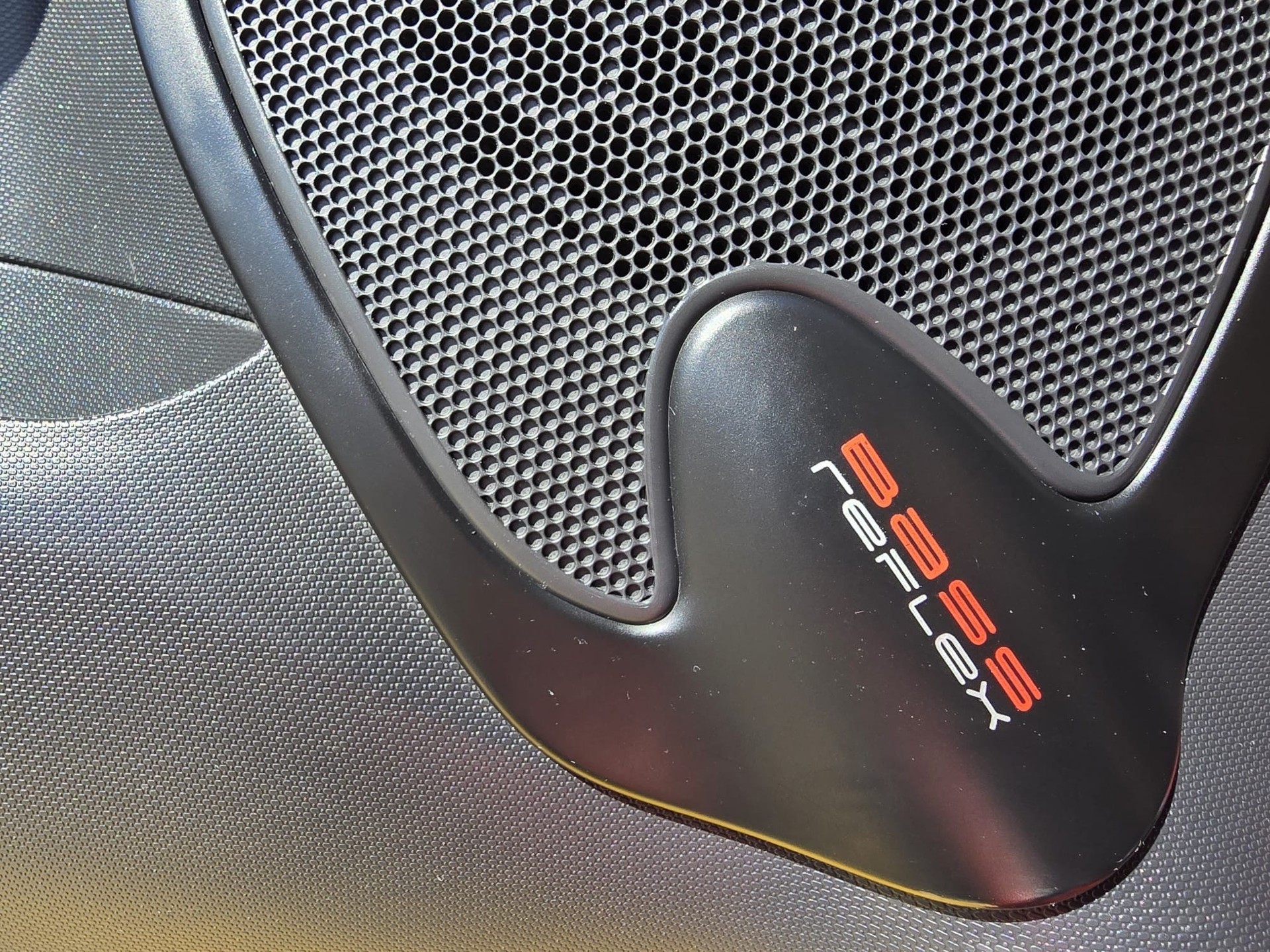 RENAULT Clio 1.6 T RS 200 EDC-image-16