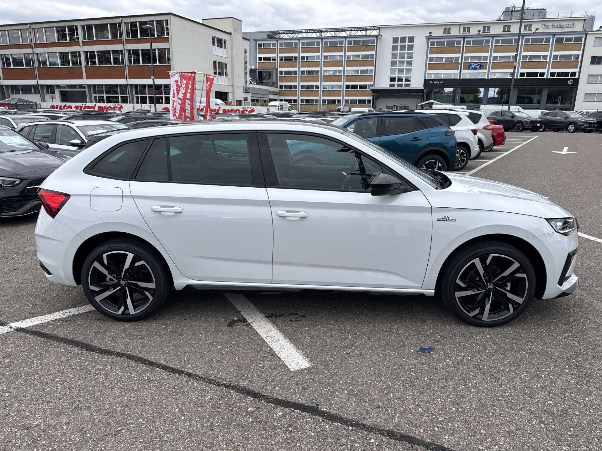 SKODA Scala 1.5 TSi Monte Carlo DSG-Automat-image-10