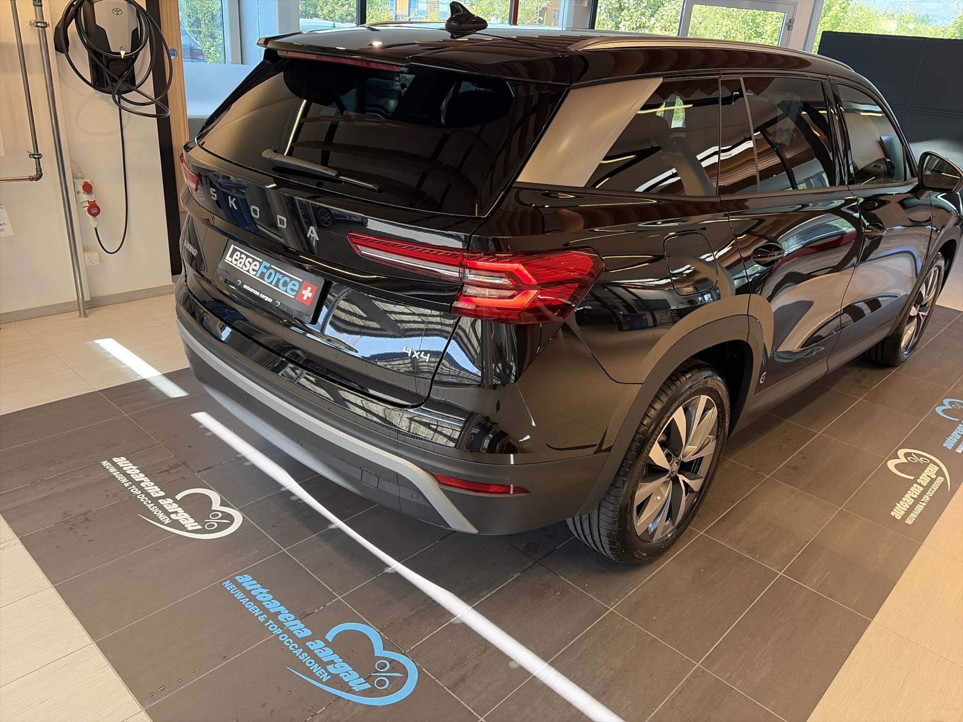 SKODA Kodiaq 2.0 TDi Selection 4x4 7-Plätzer DSG-Automat-showroom-element-1