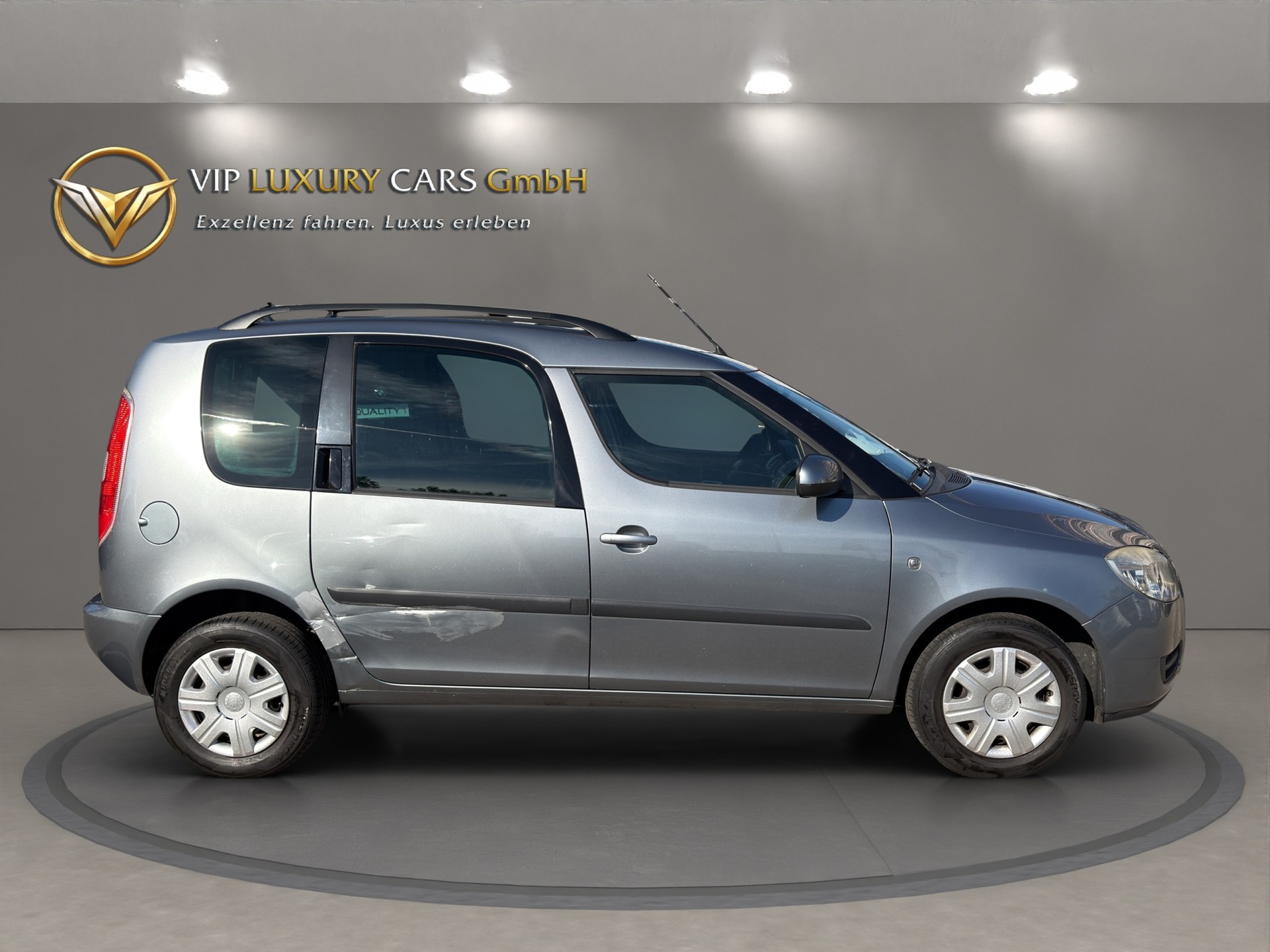 SKODA Roomster 1.2 Entry-image-4
