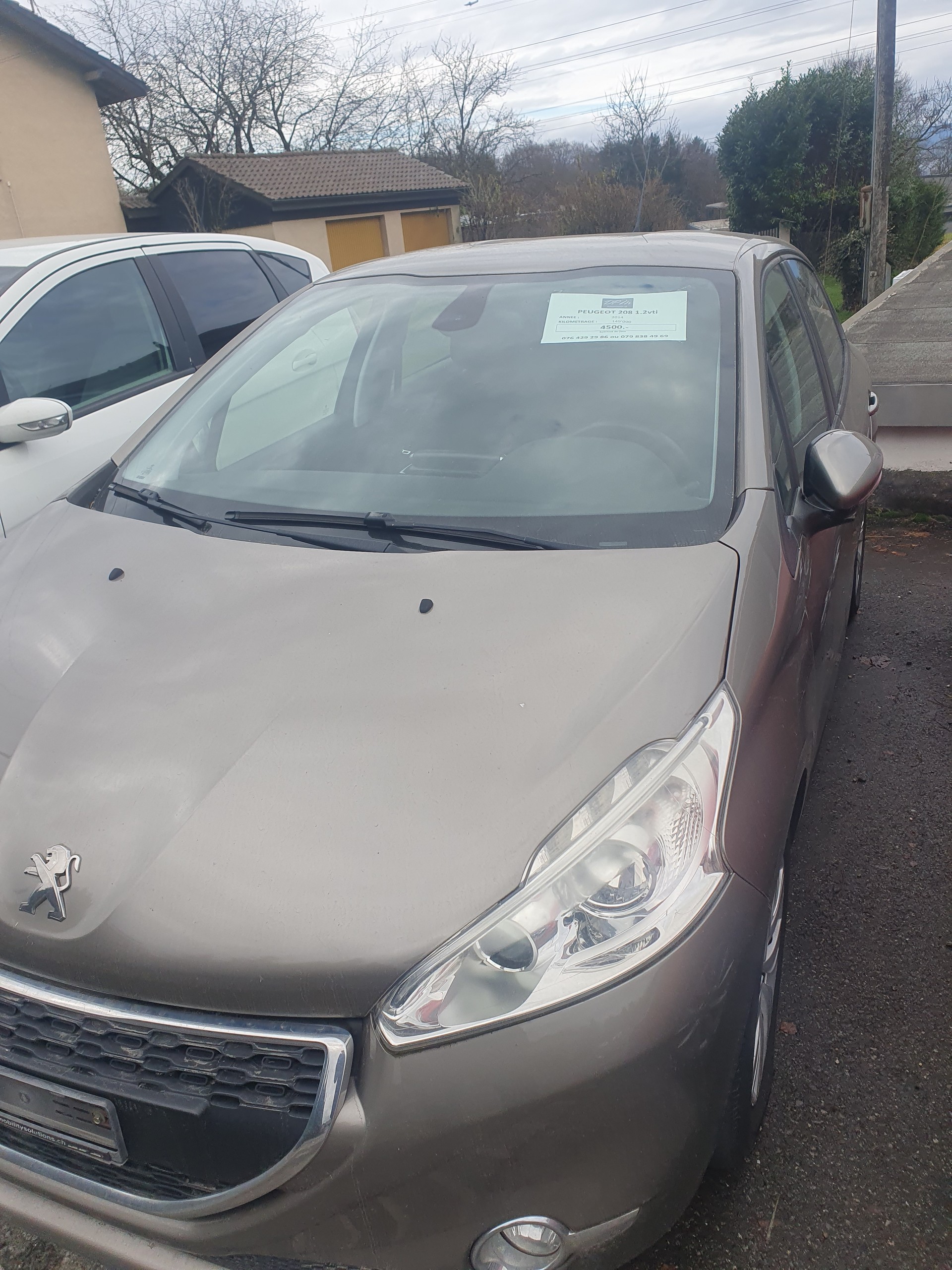 PEUGEOT 208 1.2 VTI Access-image-1