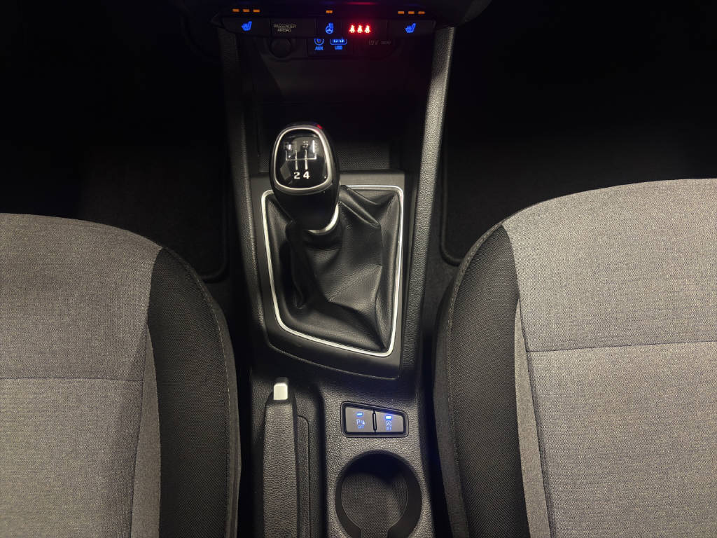HYUNDAI i20 1.0 T-GDi Amplia-image-6