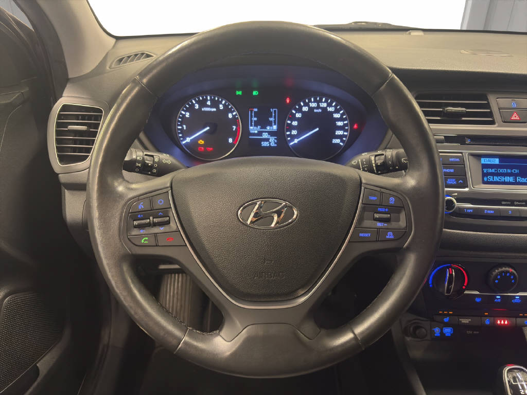 HYUNDAI i20 1.0 T-GDi Amplia-image-7