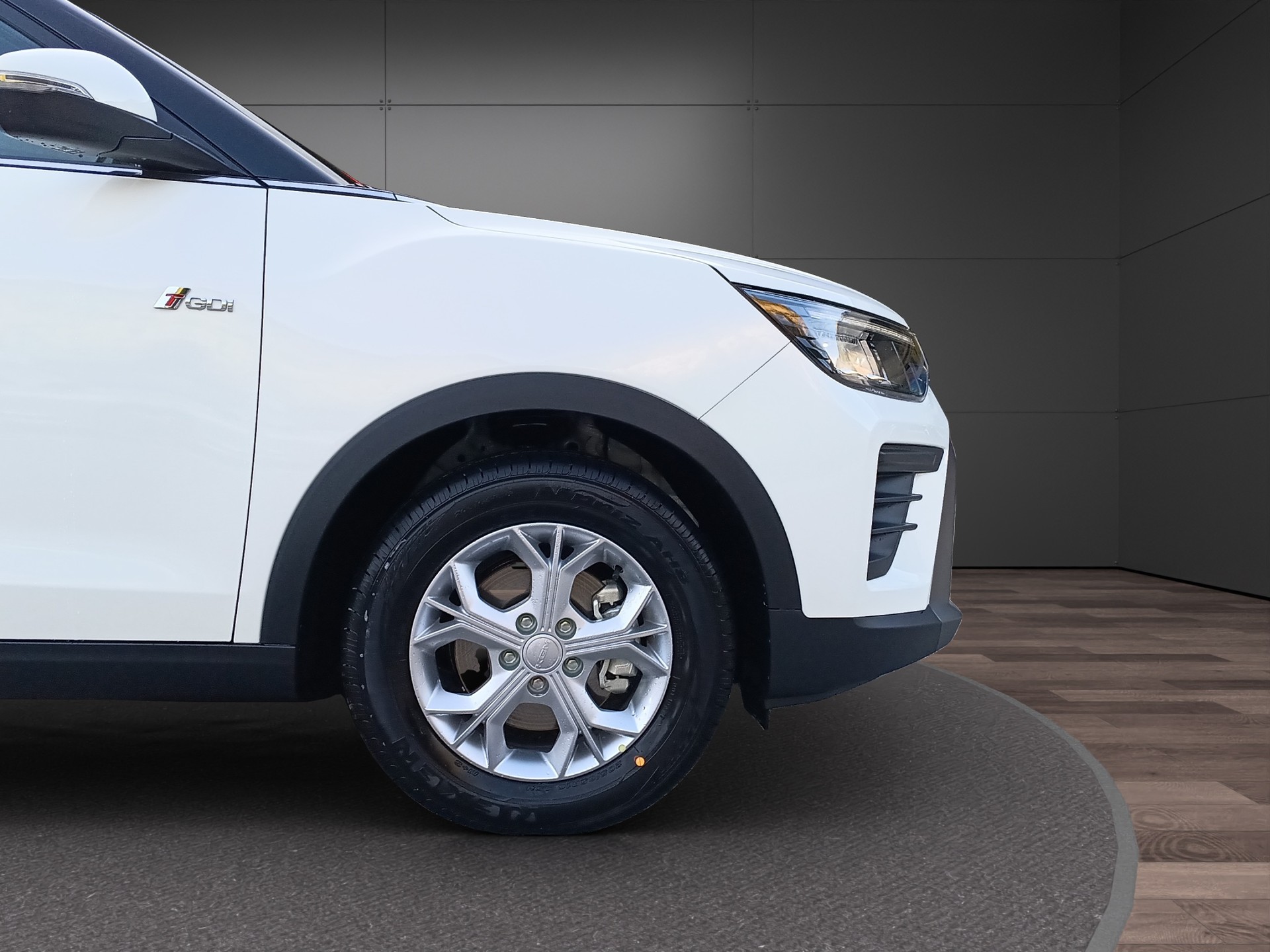 KGM-SsangYong Tivoli 1.5 T GDI Steel-image-11