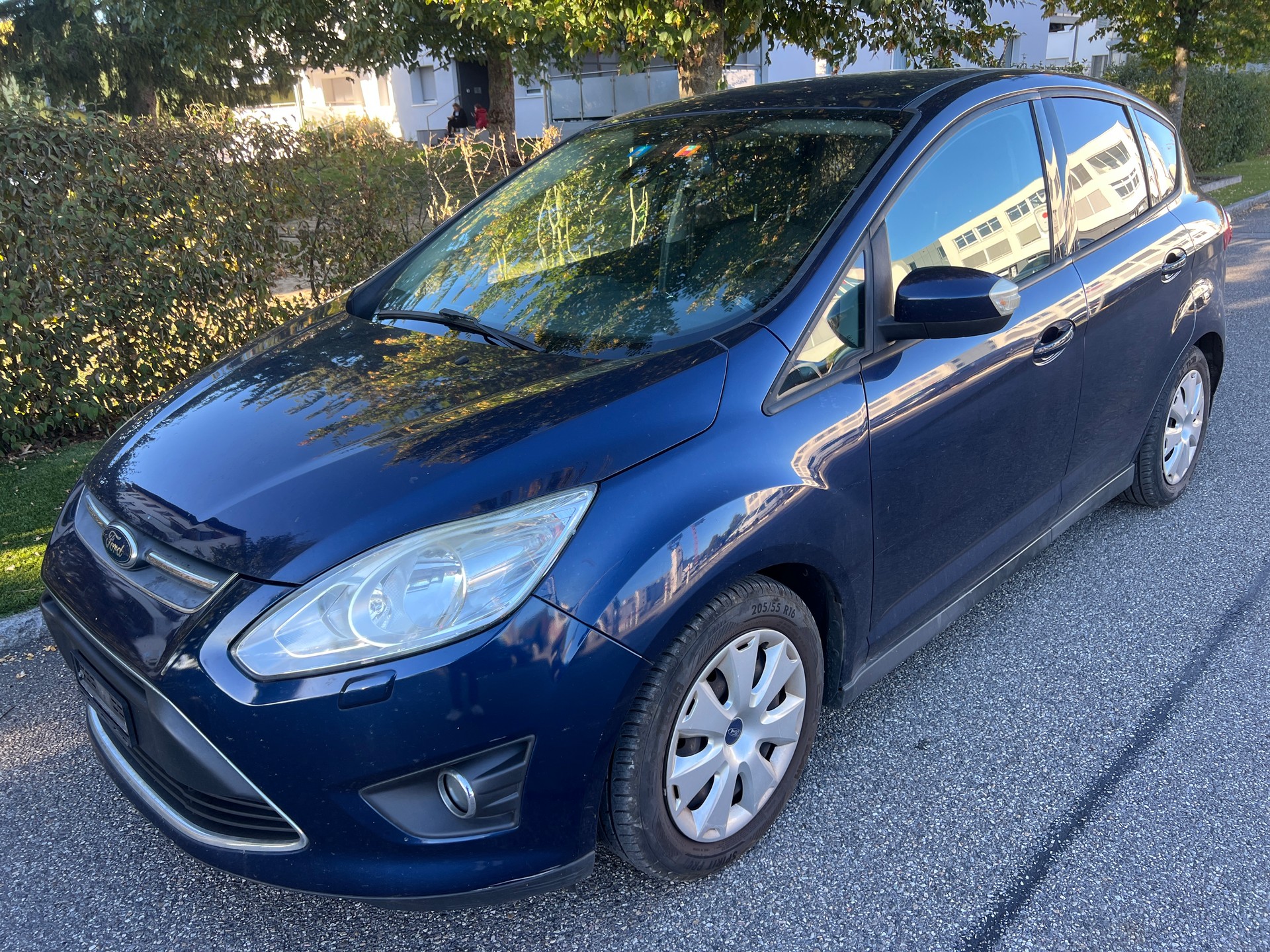 FORD C-Max 1.6 Ti-VCT Carving-image-0