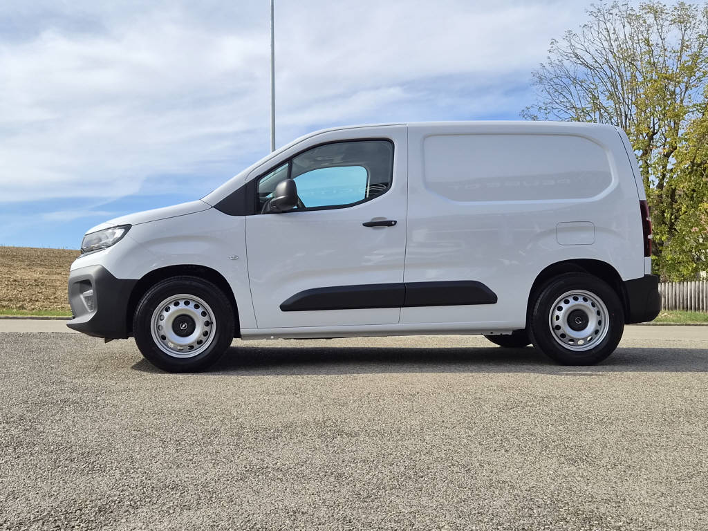 OPEL Combo-e cargo 2.4 t Electric Energize 136cv-image-4