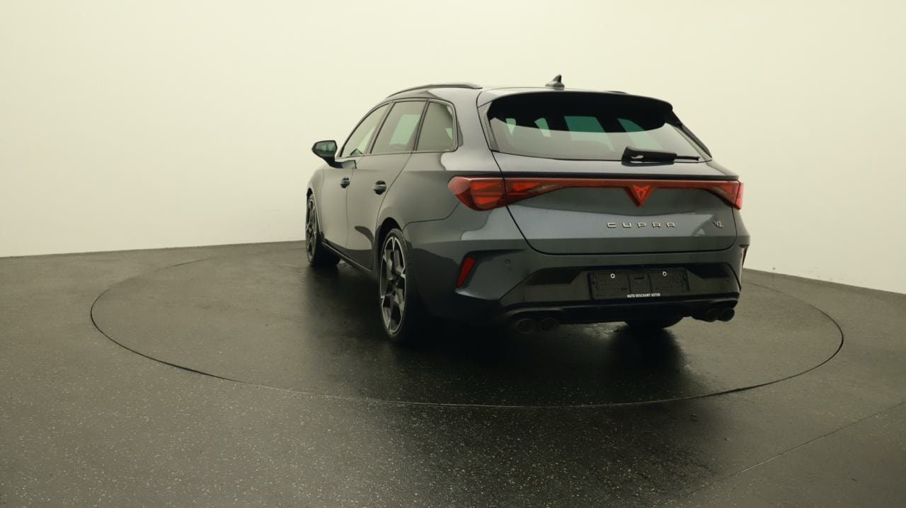 CUPRA LEON ST 2.0 TSI VZ DSG 4Drive-image-3