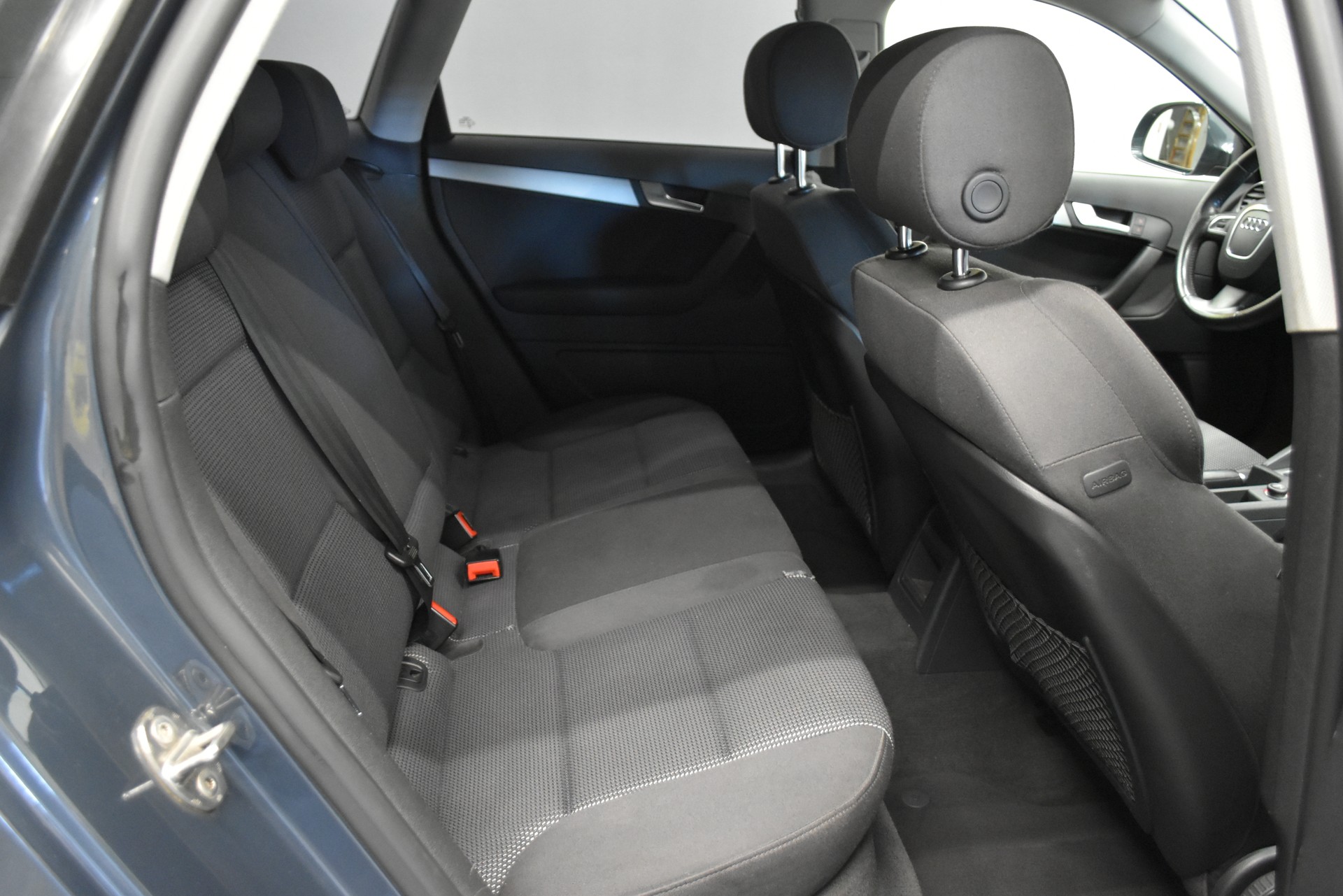 AUDI A3 Sportback 2.0 TDI Ambition S-tronic-image-5
