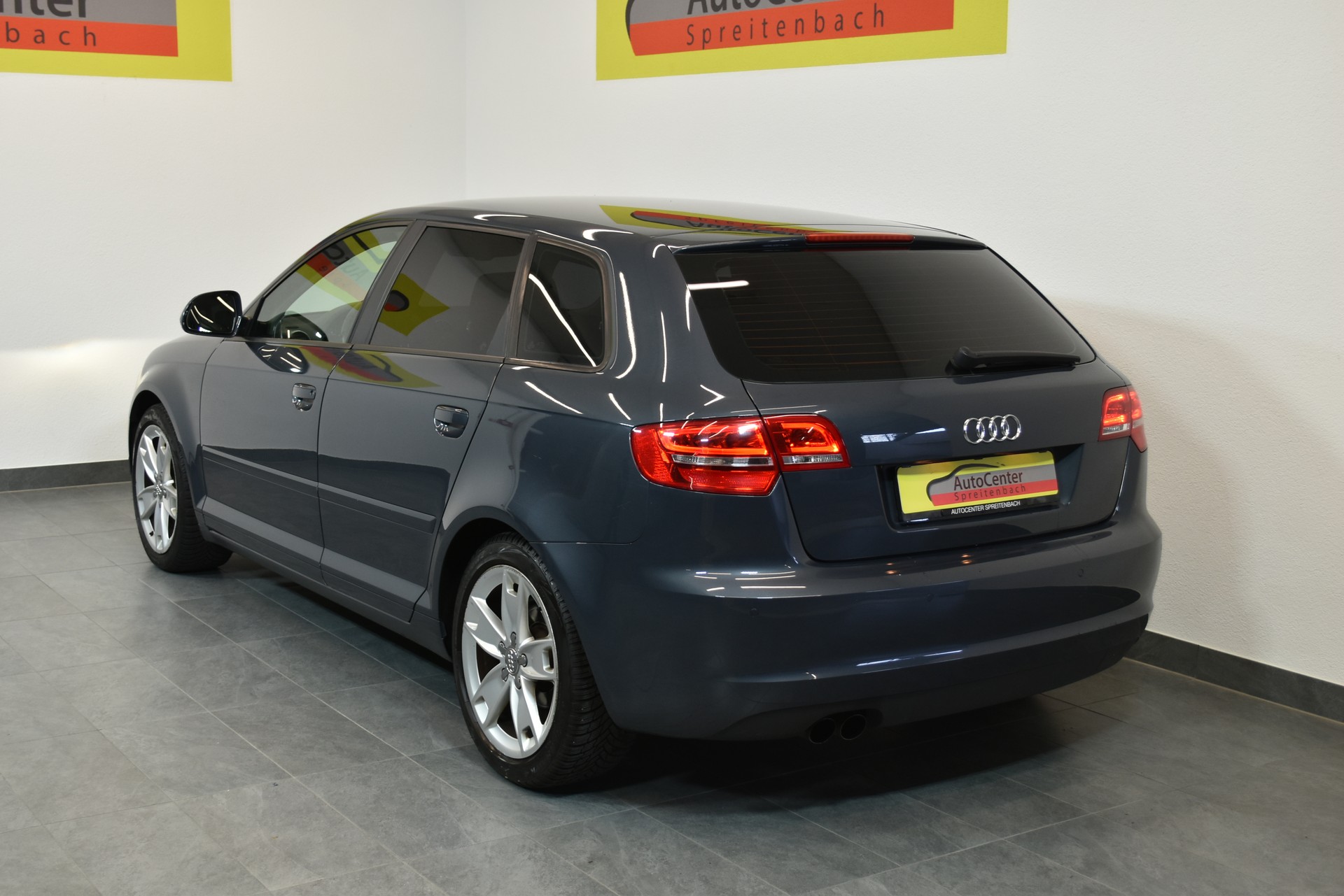 AUDI A3 Sportback 2.0 TDI Ambition S-tronic-image-7