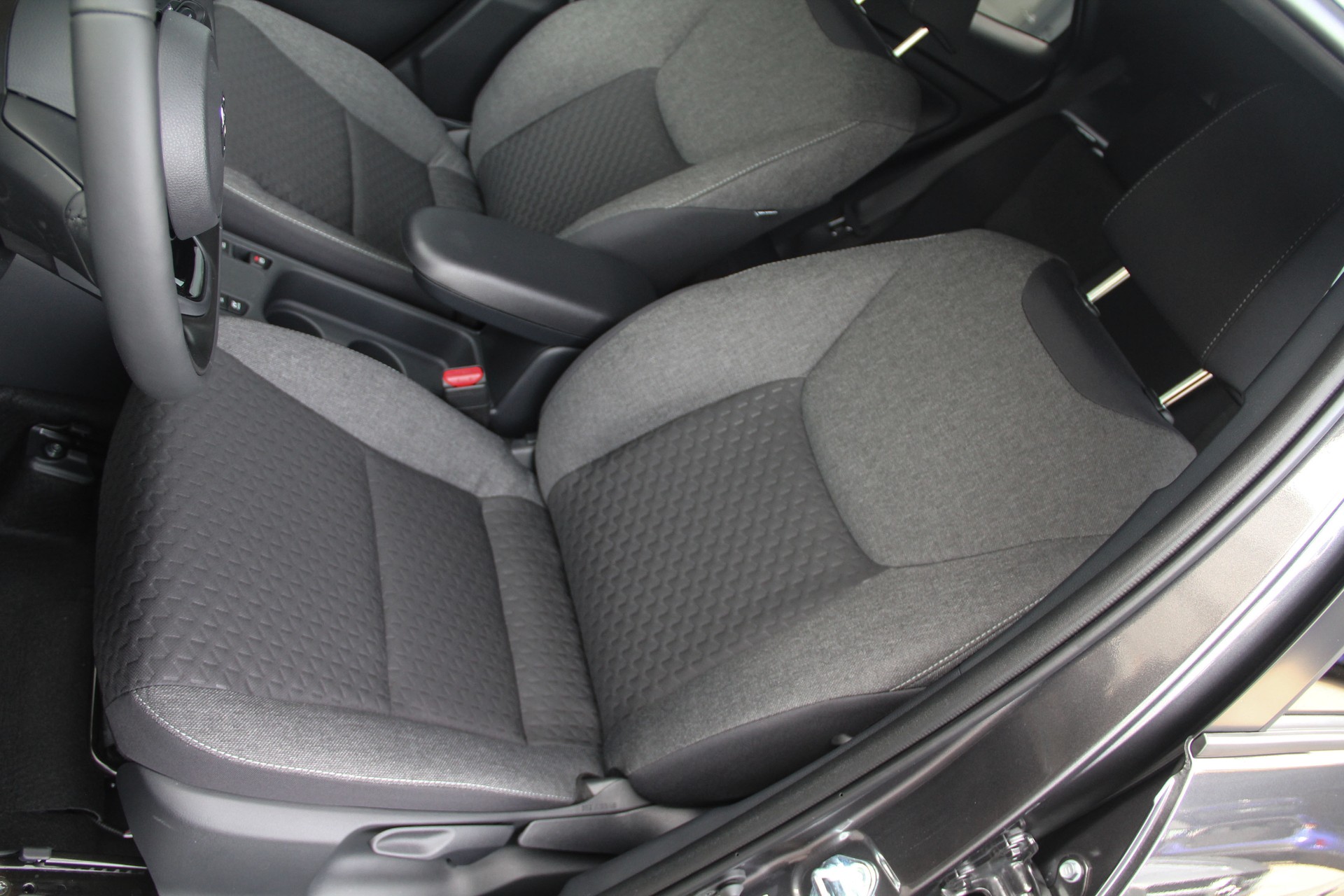 TOYOTA Yaris Cross 1.5 Trend e-CVT 130 ⭐⭐⭐⭐⭐-image-6