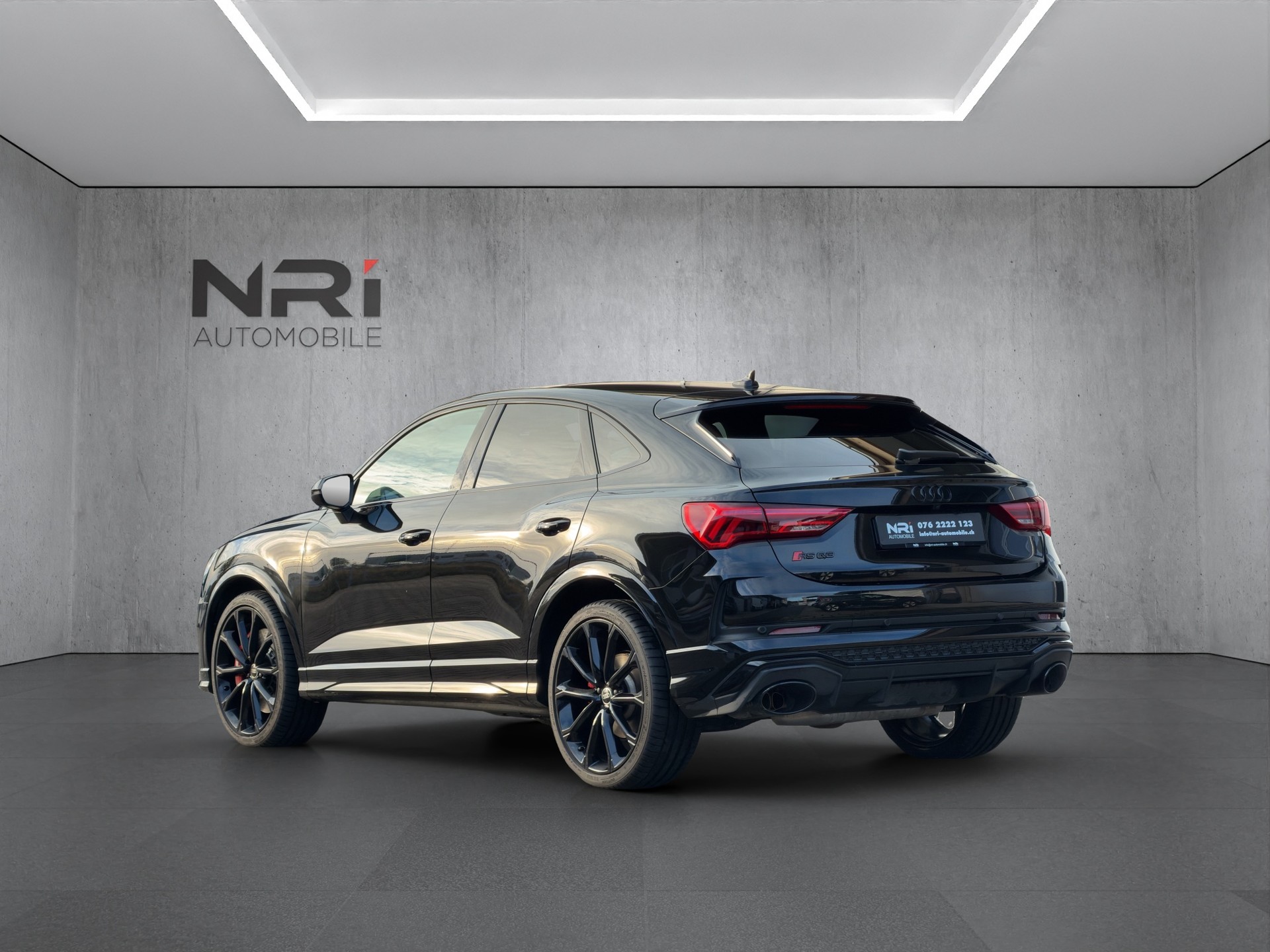 AUDI RS Q3 Sportback 2.5 TFSI quattro S-Tronic-image-6