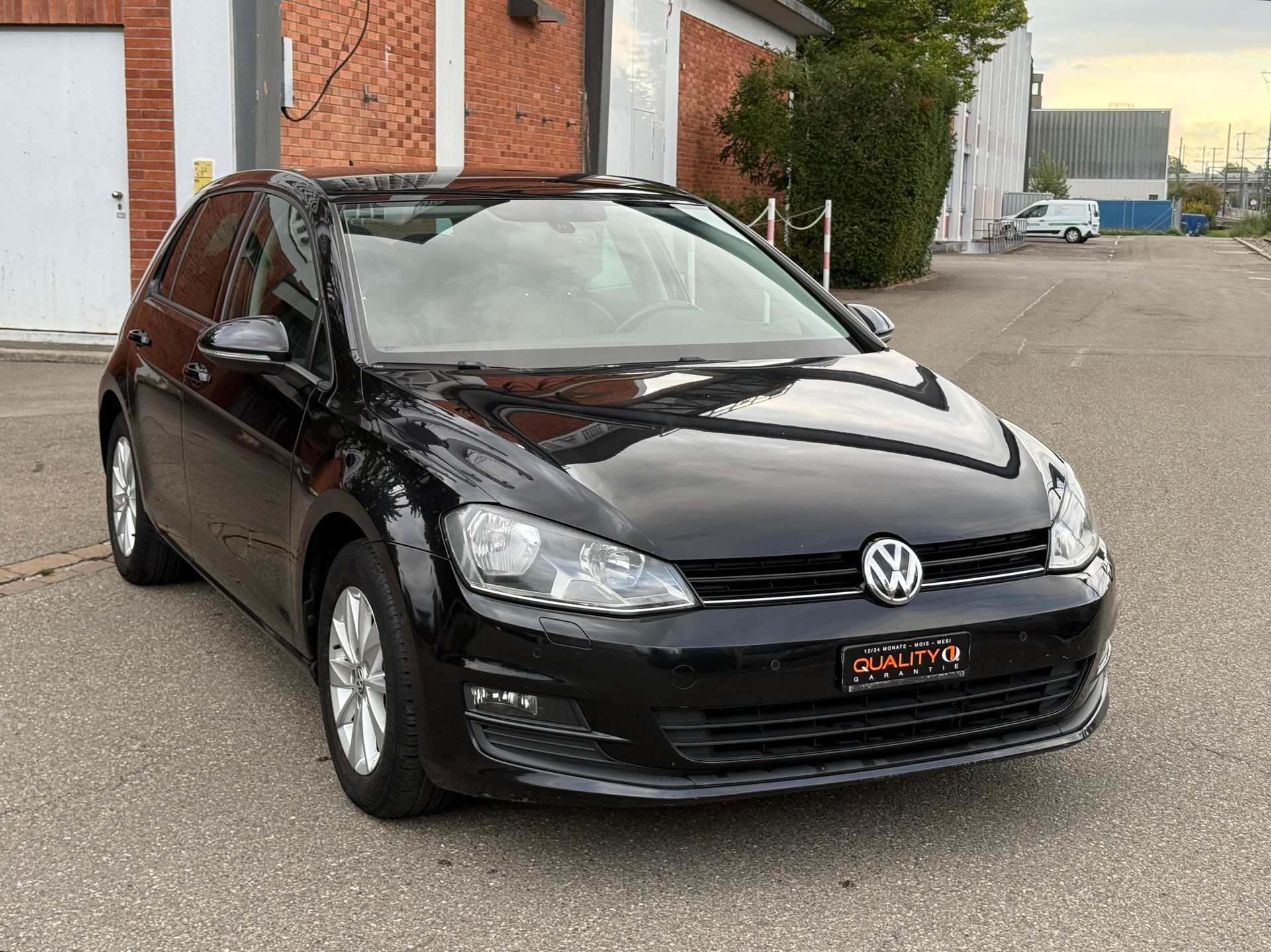 VW Golf 1.4 TSI Comfortline DSG-image-1