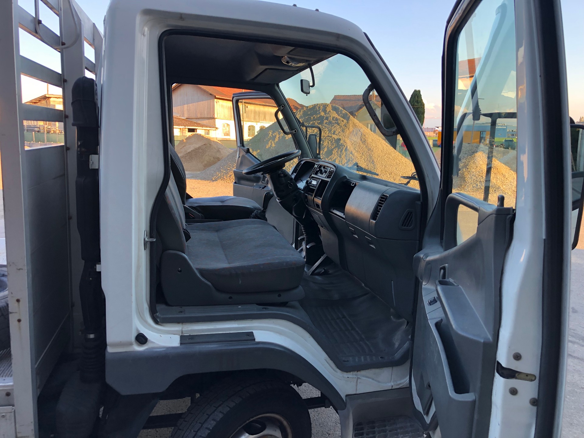 MITSUBISHI Canter 2.8TD 335-image-6