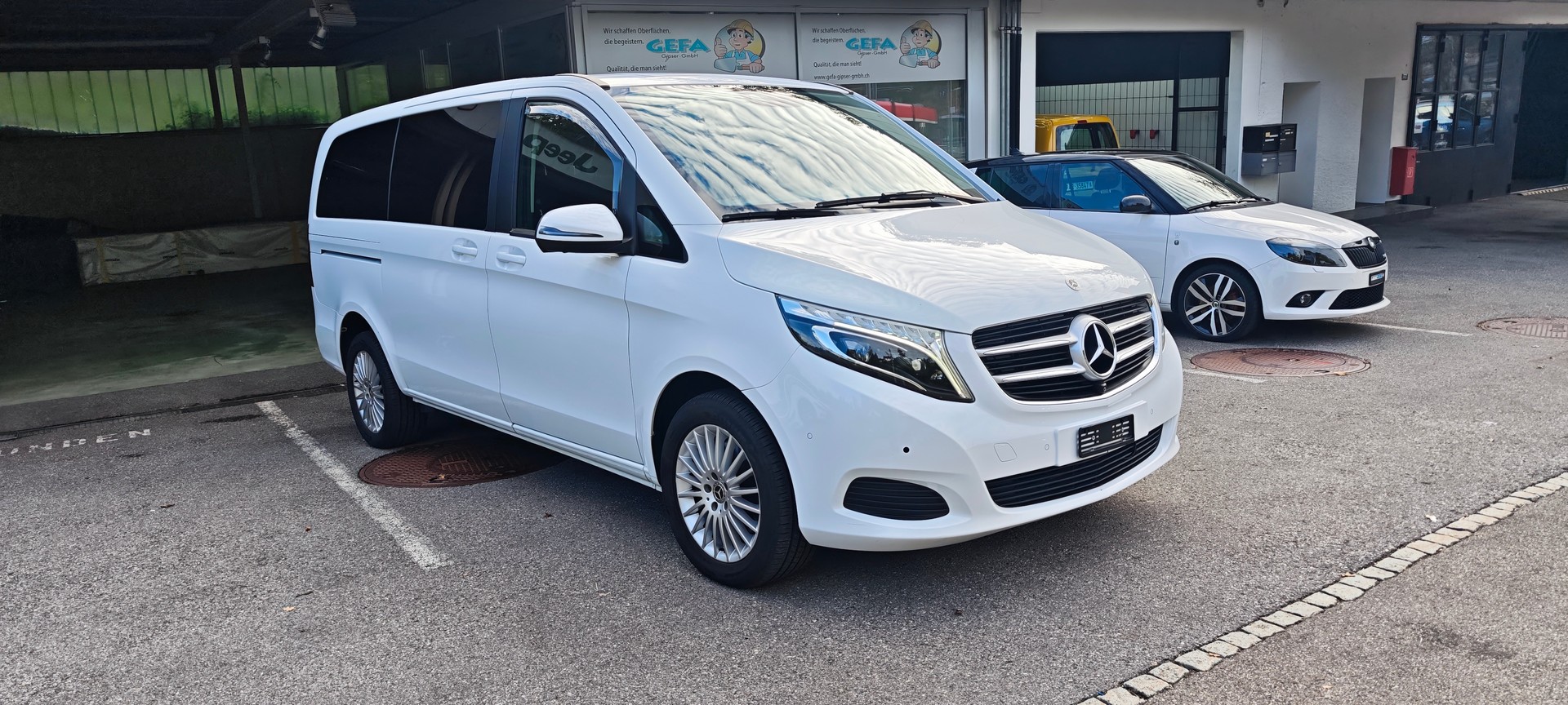 MERCEDES-BENZ V 250 d lang 4Matic 7G-Tronic-image-1