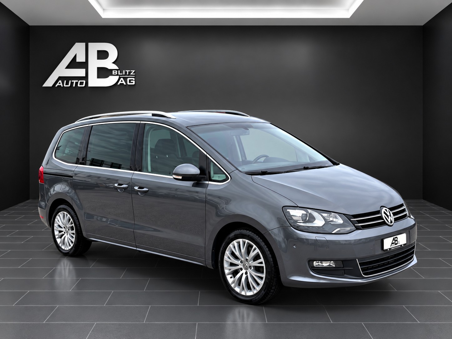 VW Sharan 2.0 TSI Comfortline DSG mit 200 PS * 7-Plätzer *-image-5
