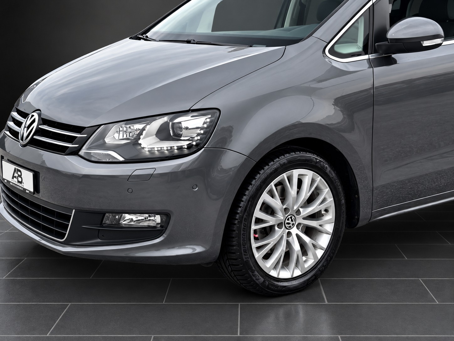 VW Sharan 2.0 TSI Comfortline DSG mit 200 PS * 7-Plätzer *-image-14