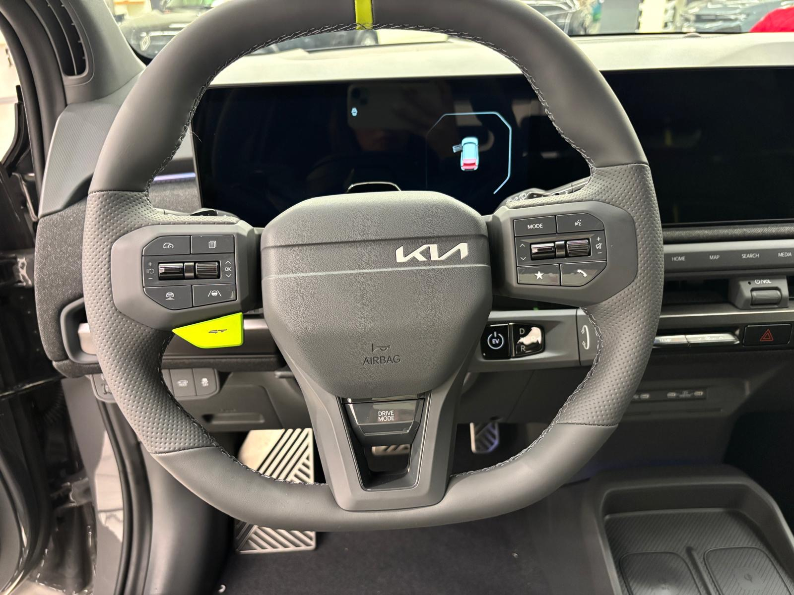 KIA EV3 81 kWh GT 4x4-image-11