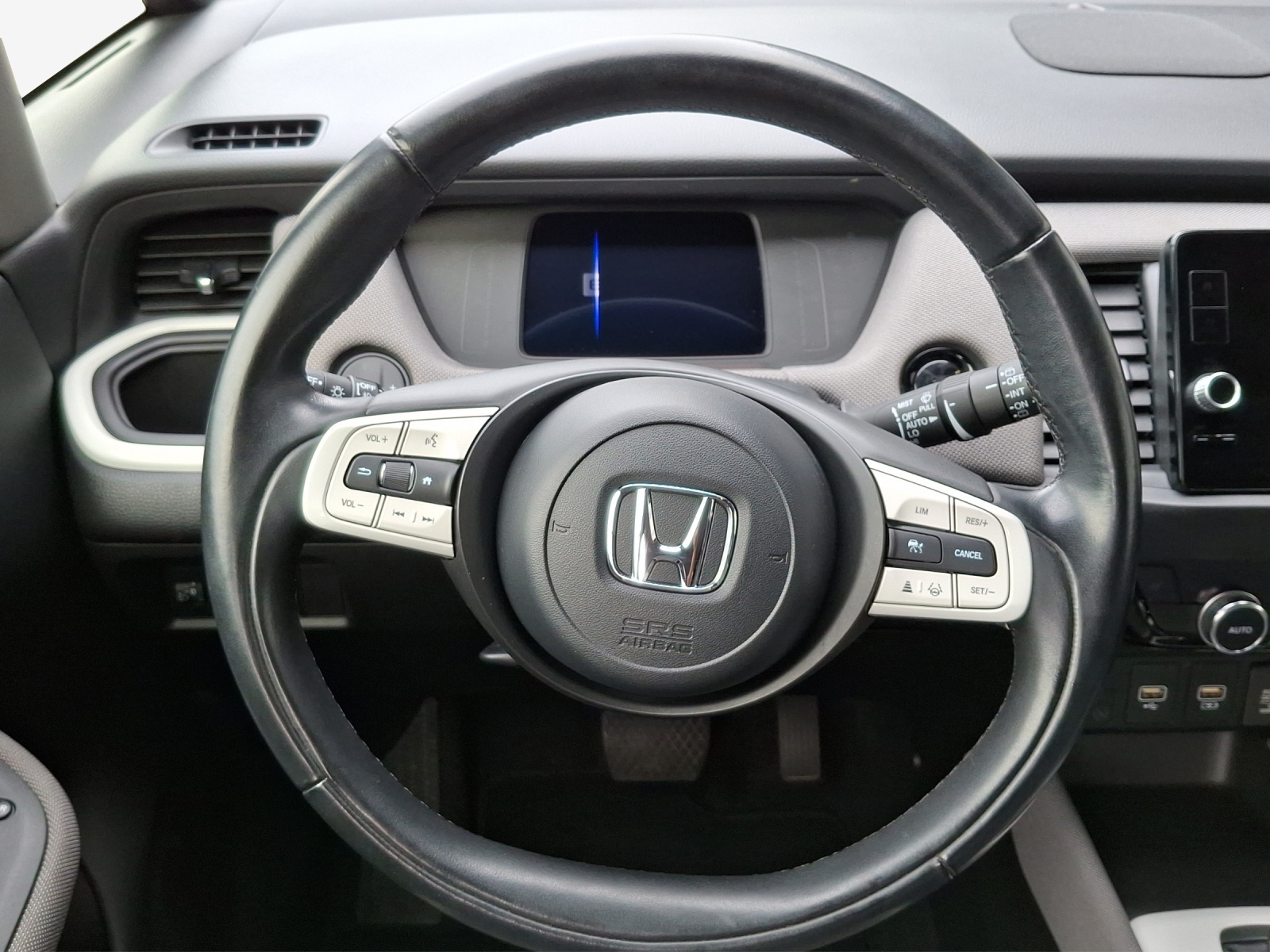 HONDA Jazz 1.5i-MMD Crosstar Executive E-CVT-image-8